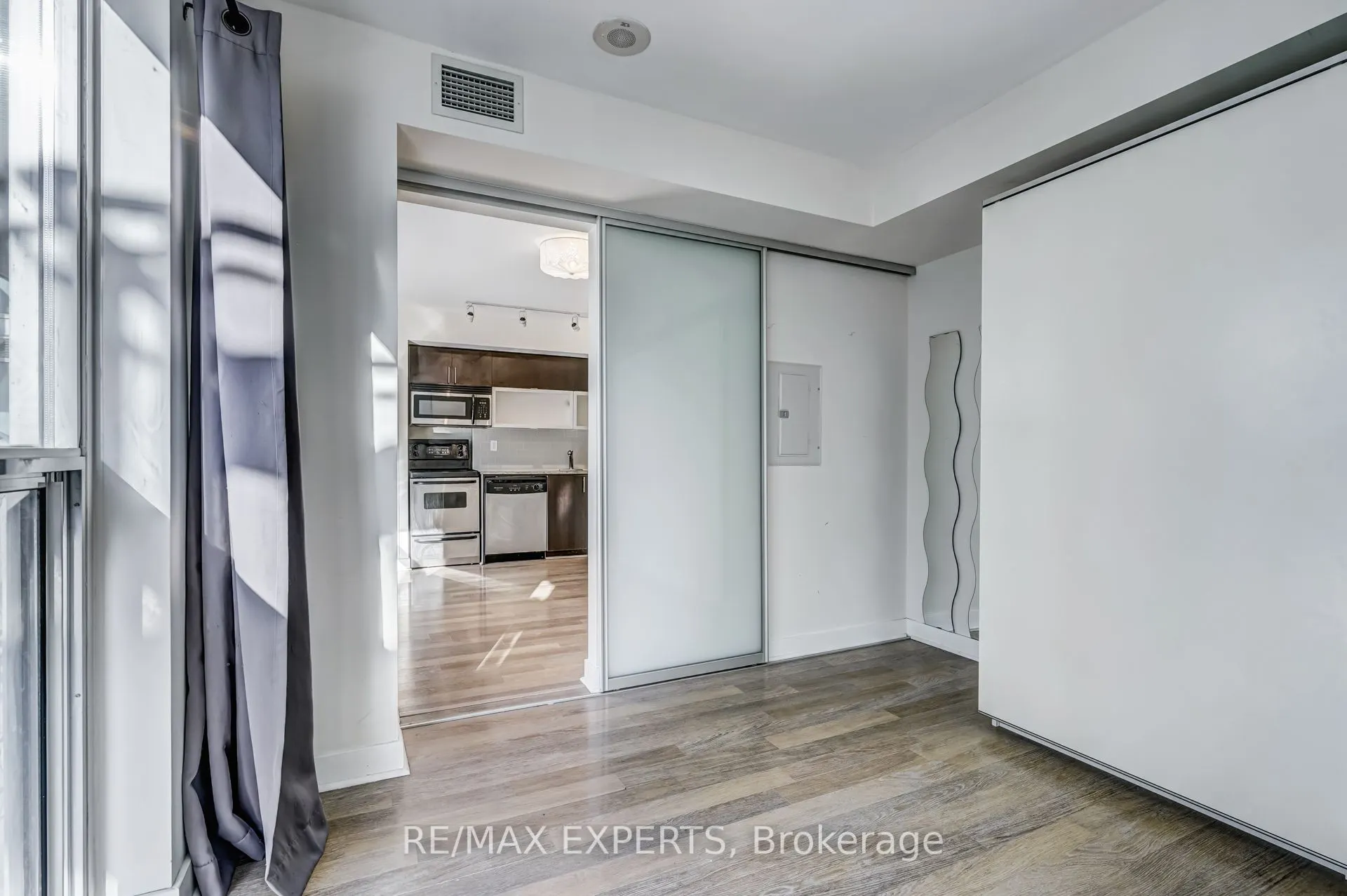 80 Western Battery Road, #801