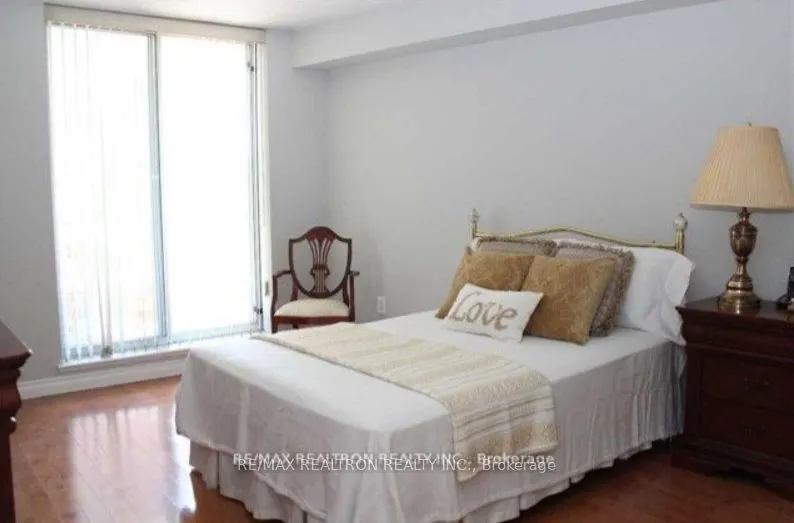 11 Thorncliffe Park Drive, #313