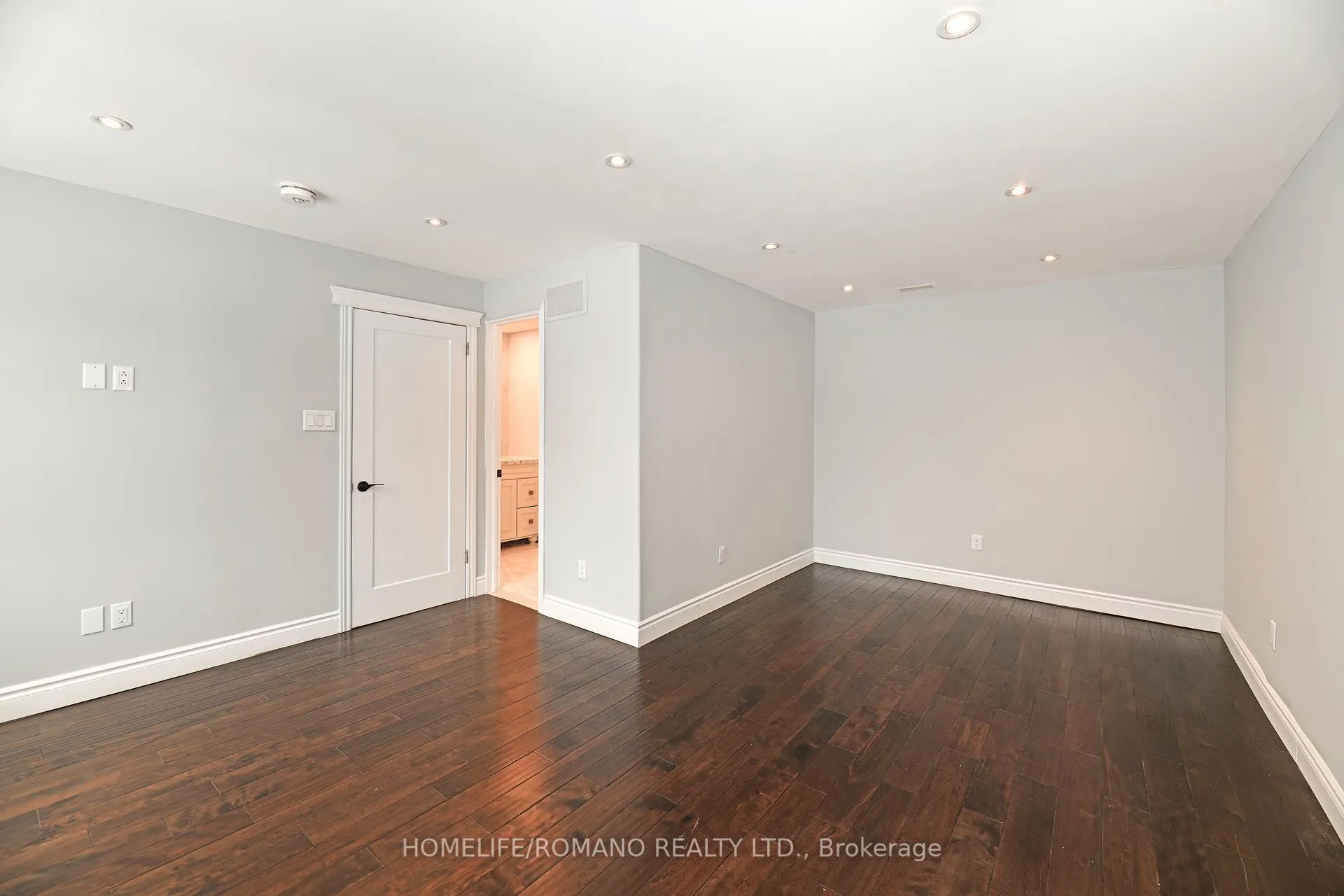 21 King High Avenue