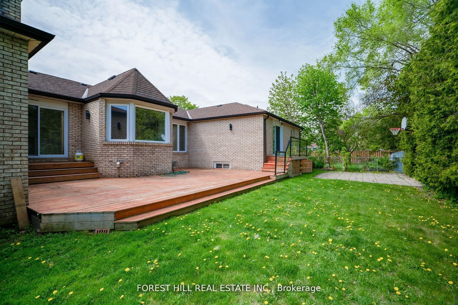 244 Waterloo Avenue