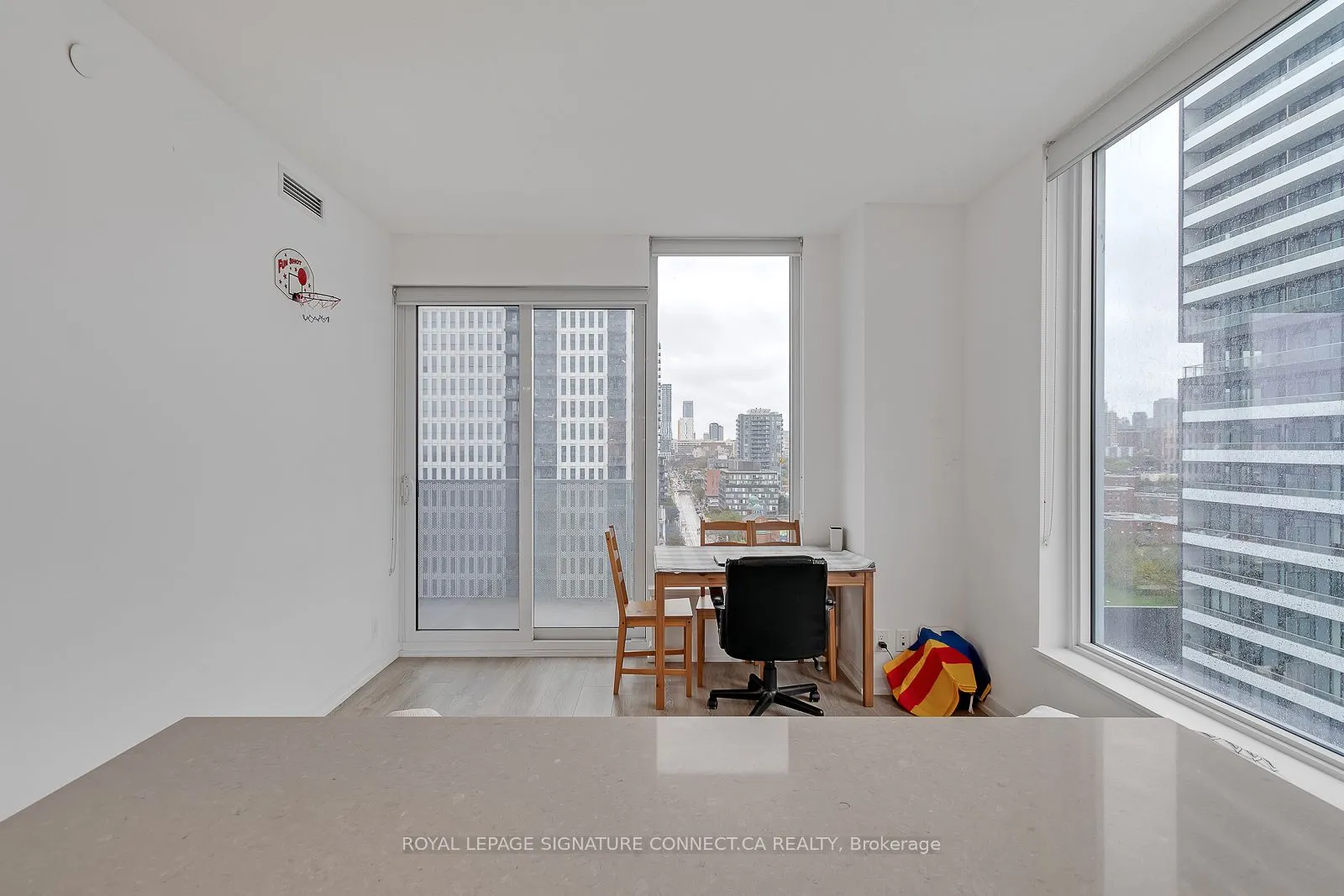 20 Tubman Avenue, #1203