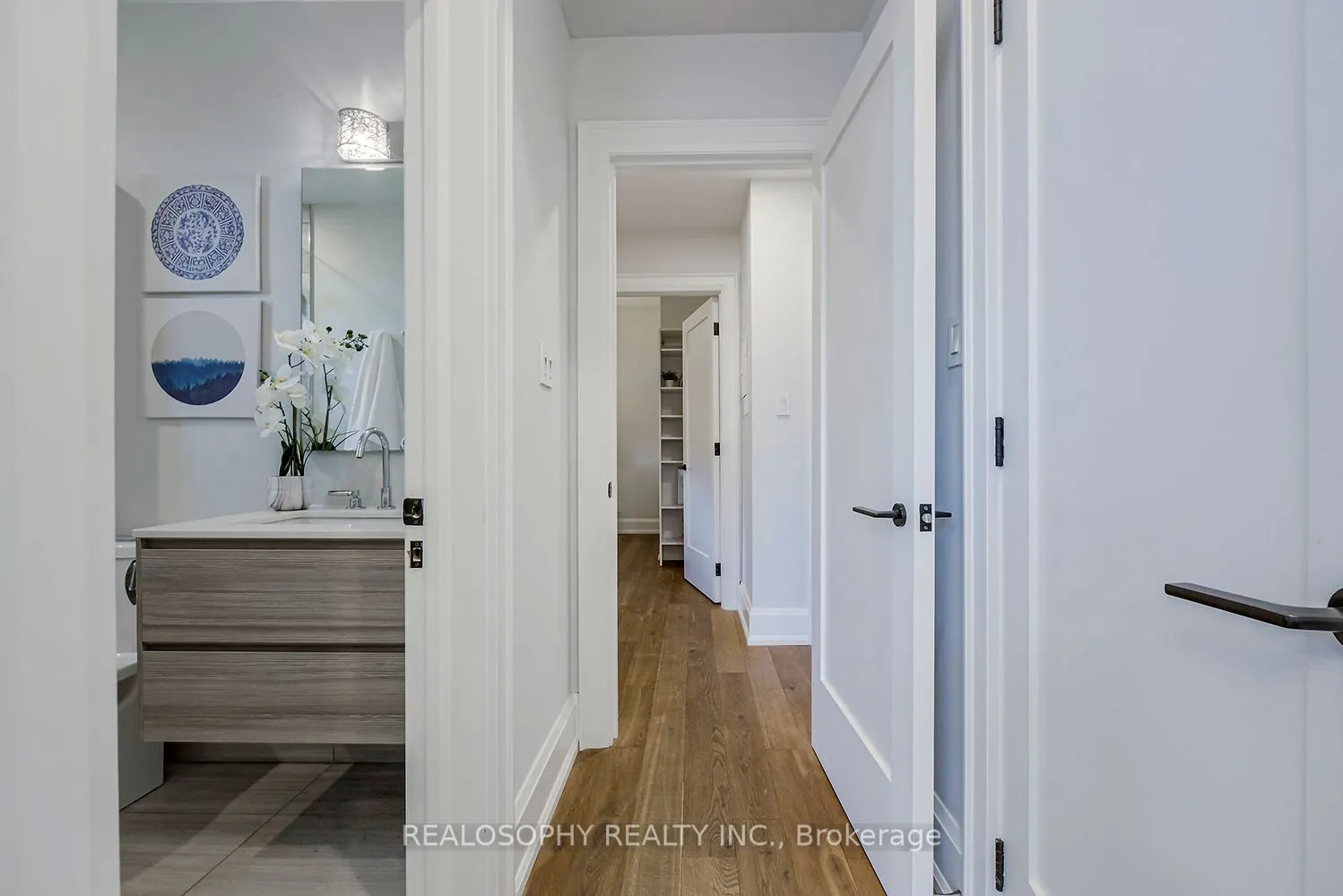 1657 Bathurst Street, #4A