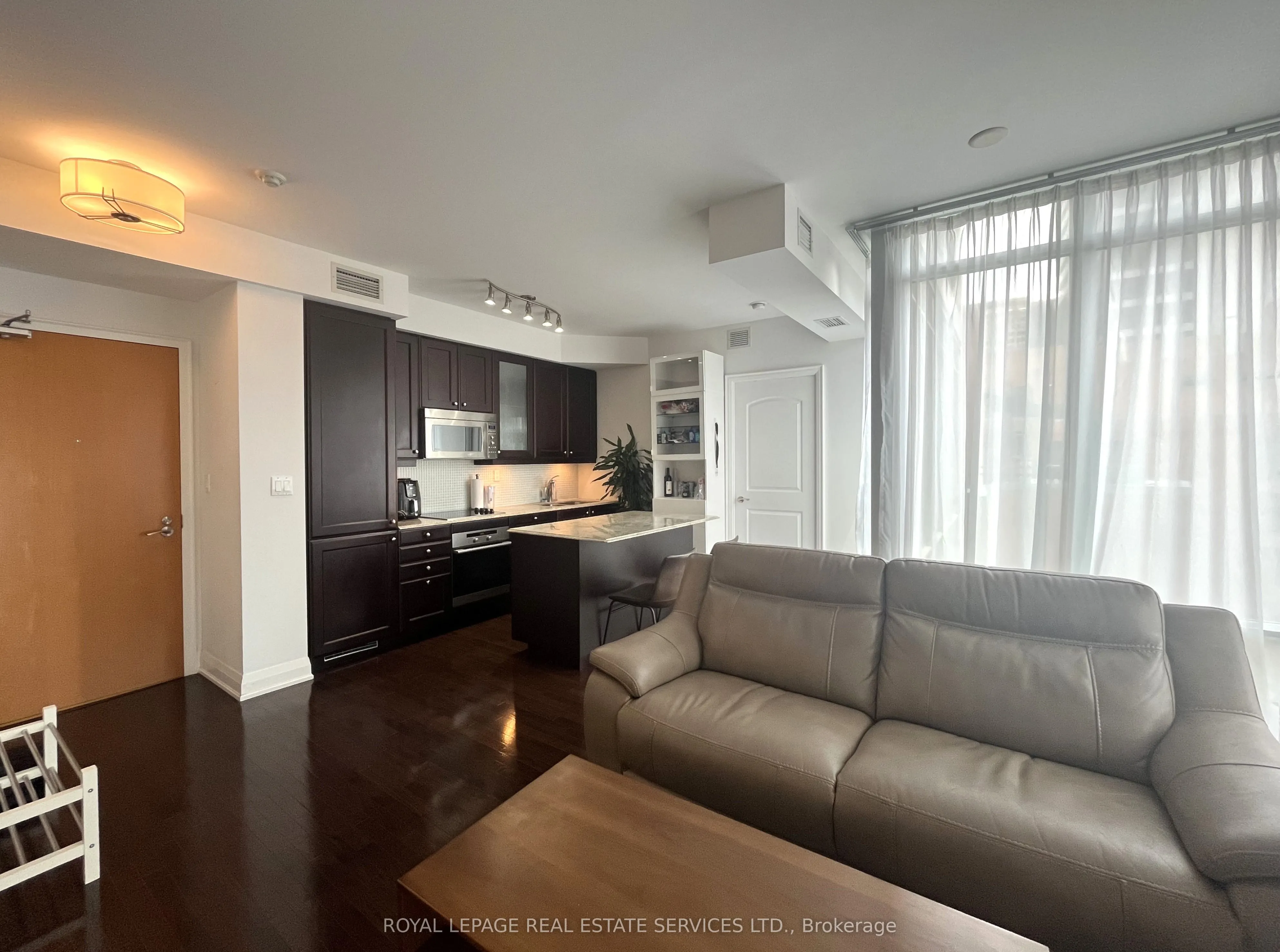 1 Bedford Road, #715