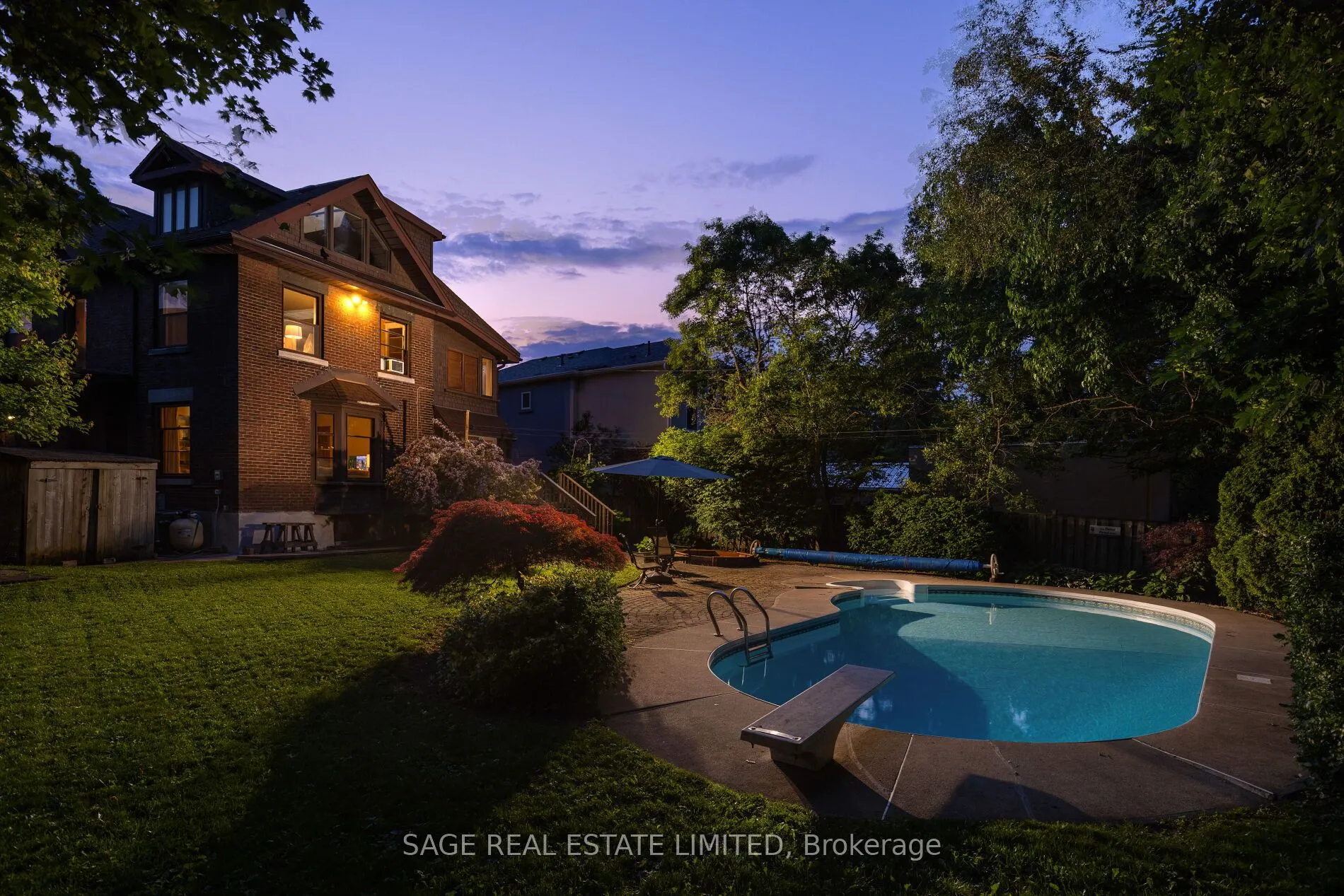 201 Sutherland Drive