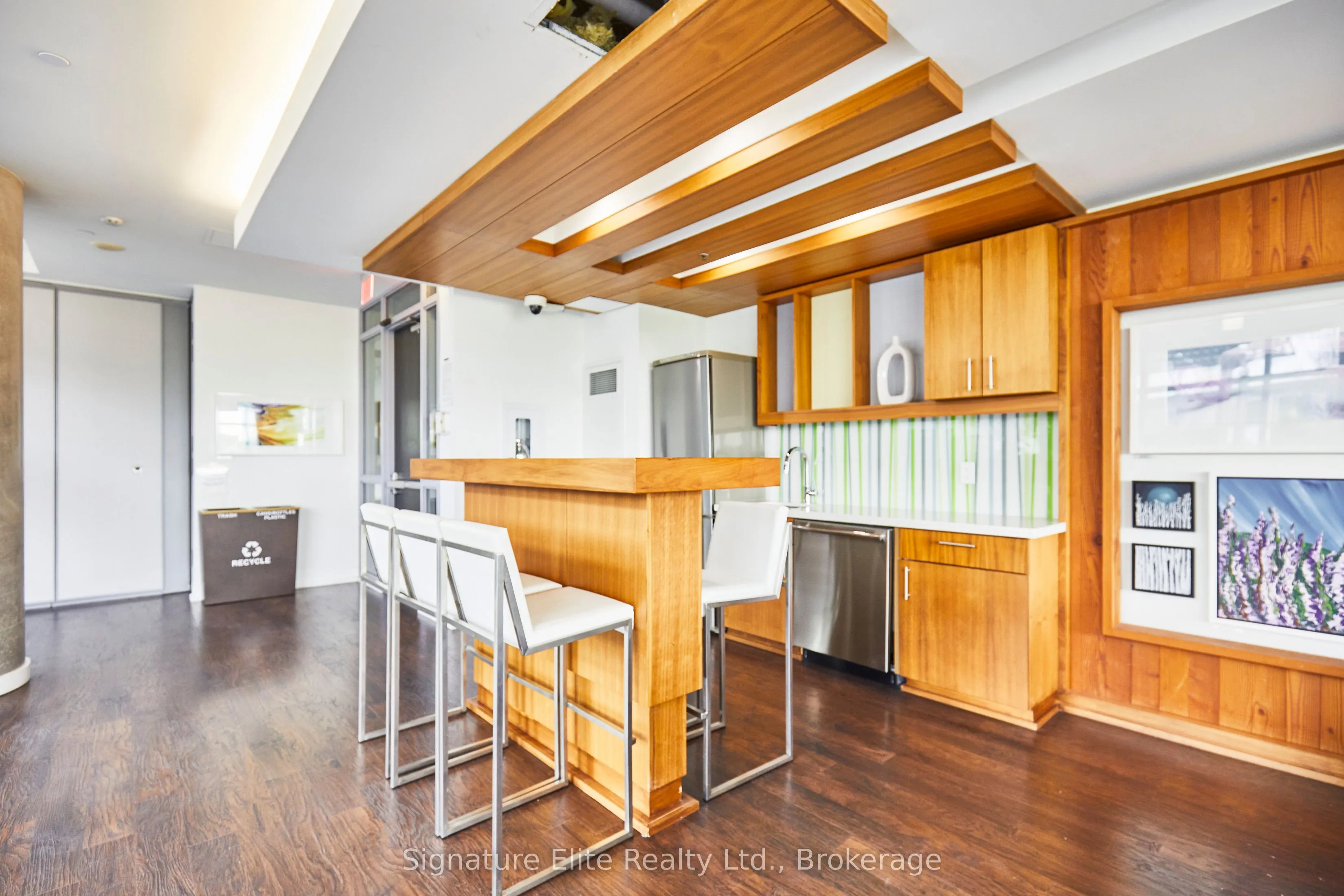 225 Sackville Street, #1907