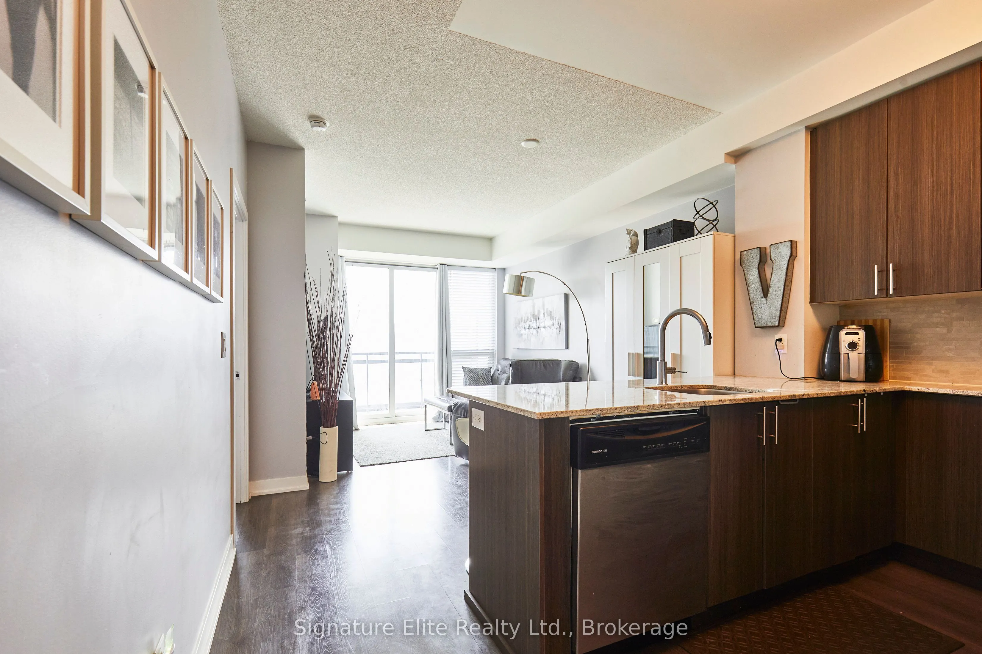 225 Sackville Street, #1907