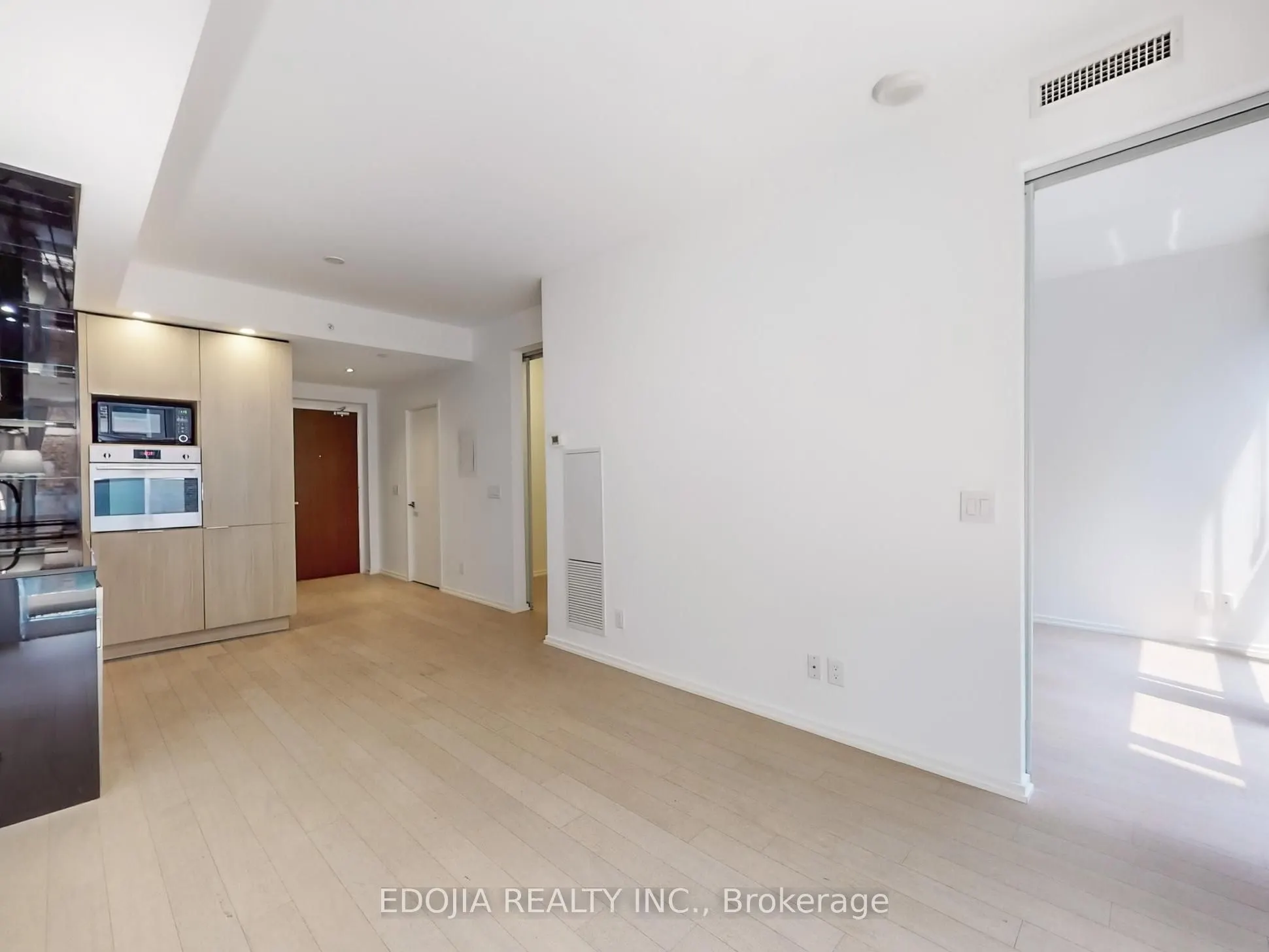 70 Temperance Street, #2208
