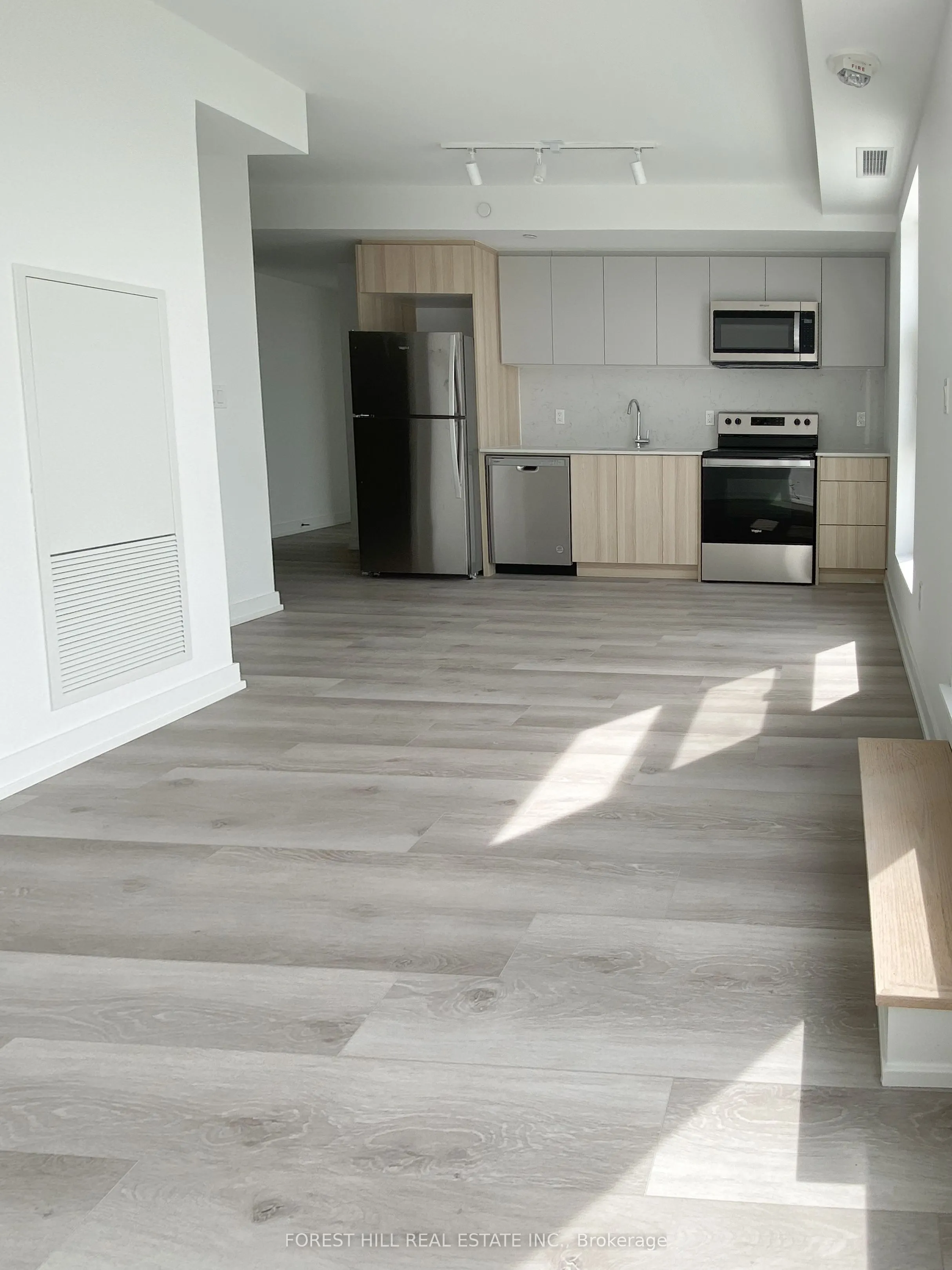 2000 Bathurst Street, #610