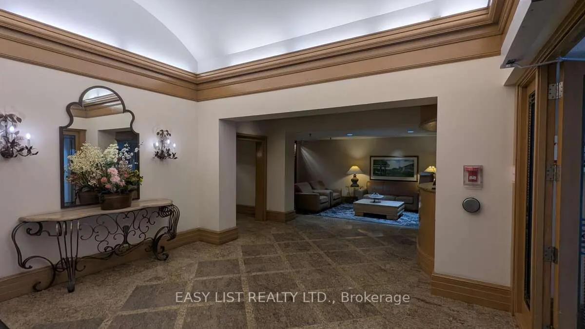 5 Kenneth Avenue #1804