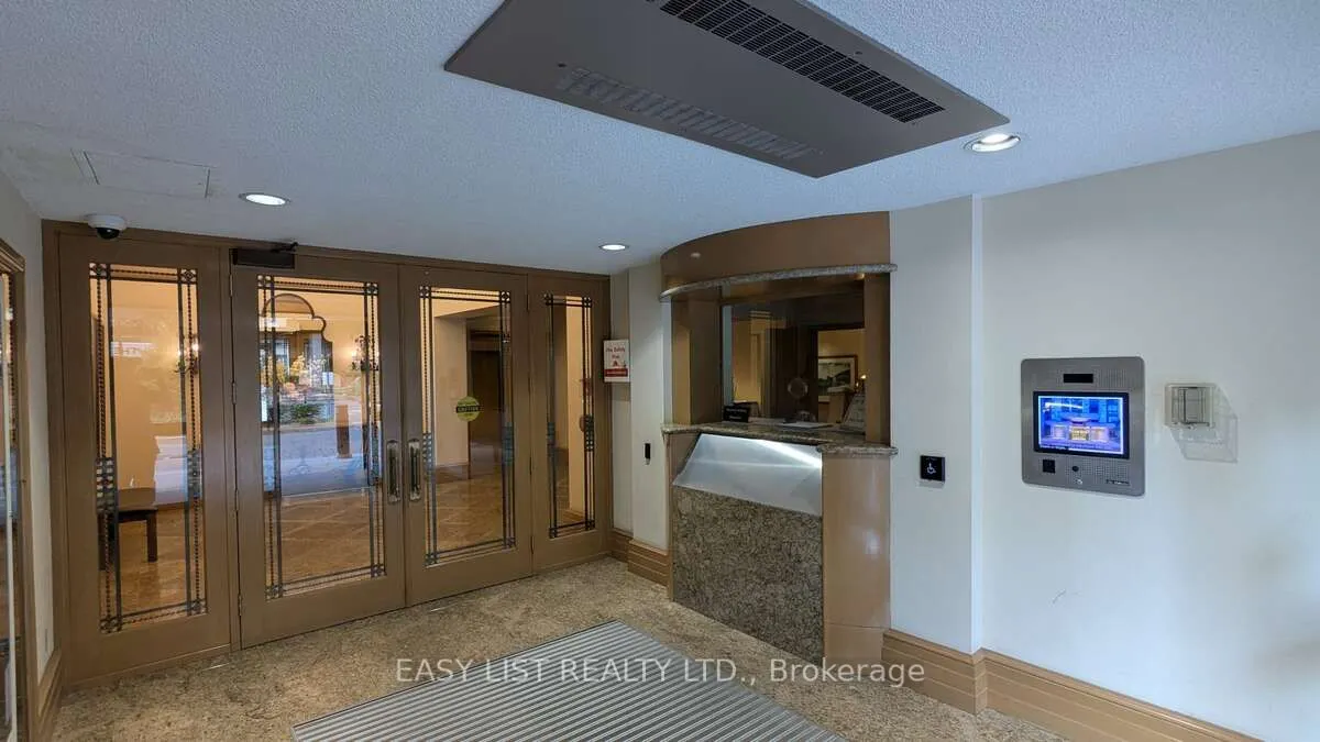 5 Kenneth Avenue #1804