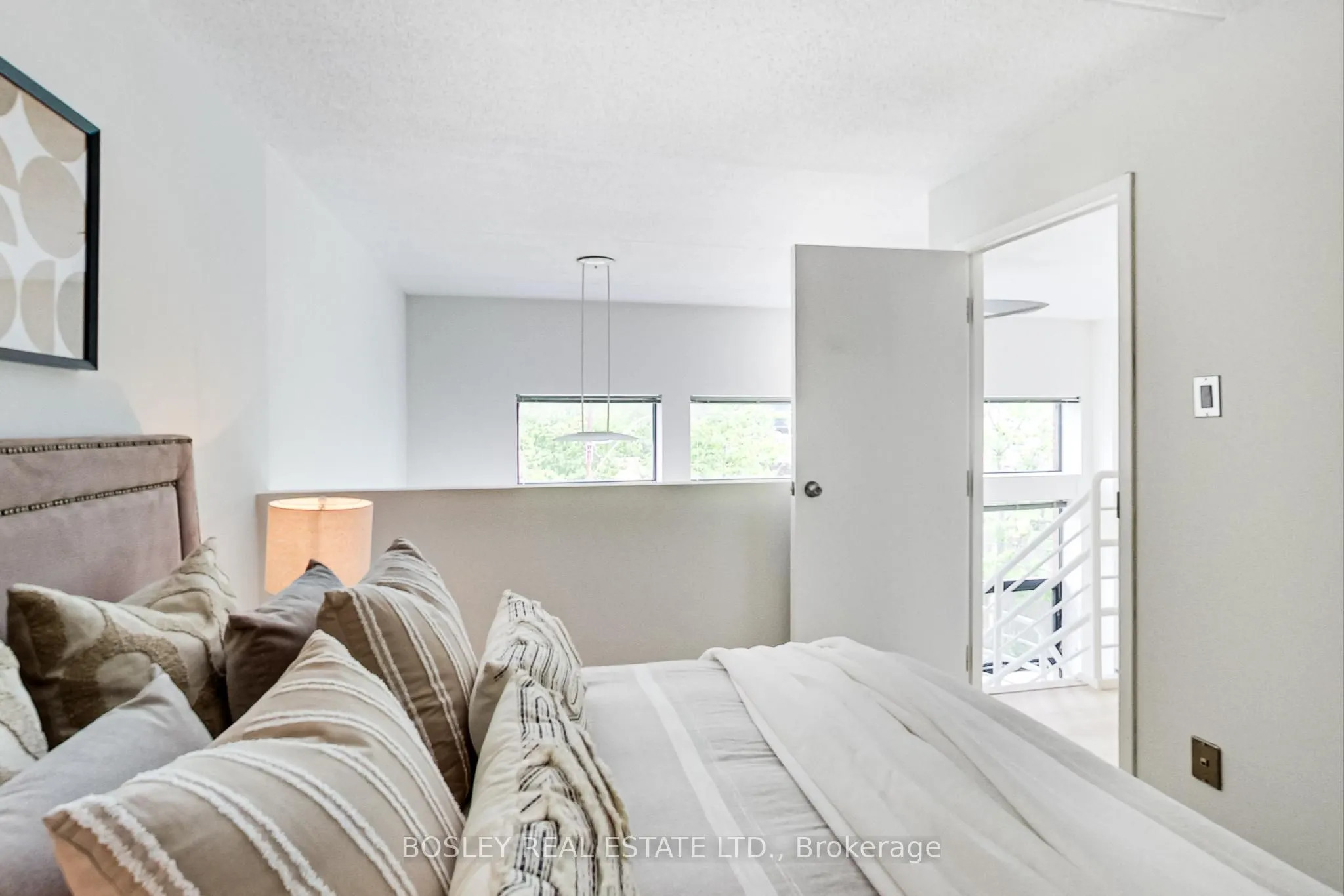 393 King Street E, #202
