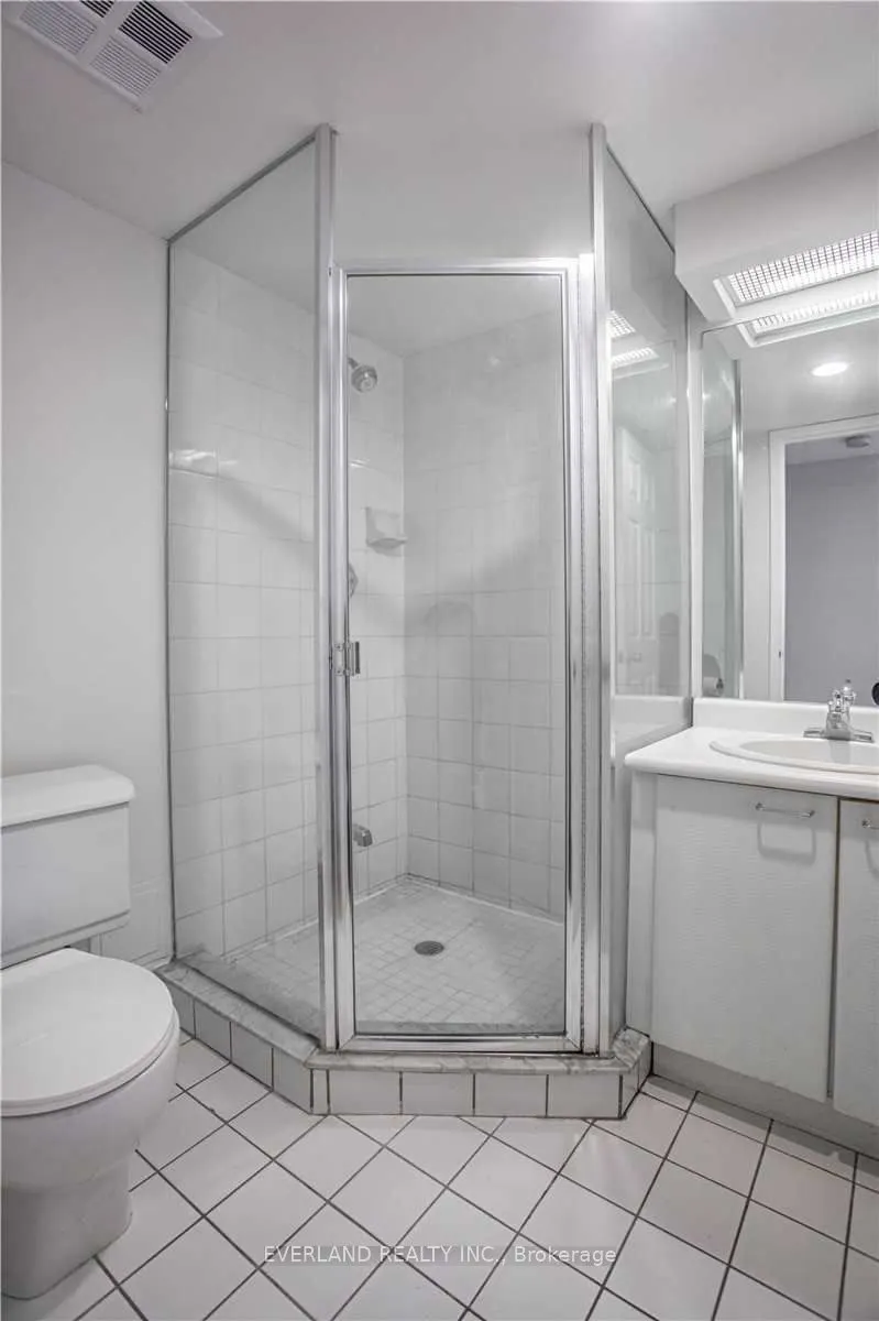 5 Concorde Place, #3711