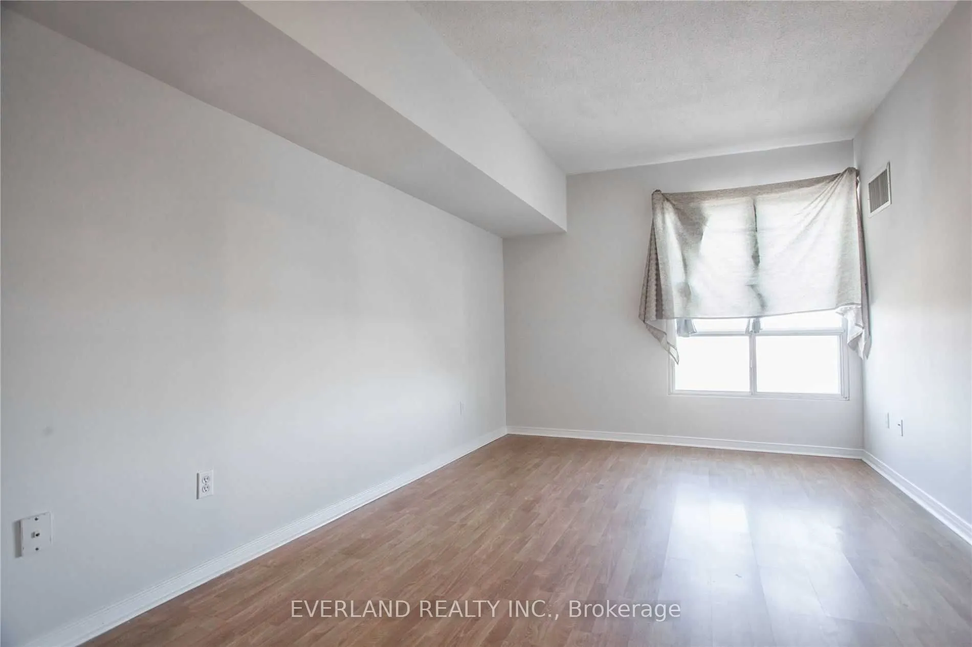 5 Concorde Place, #3711