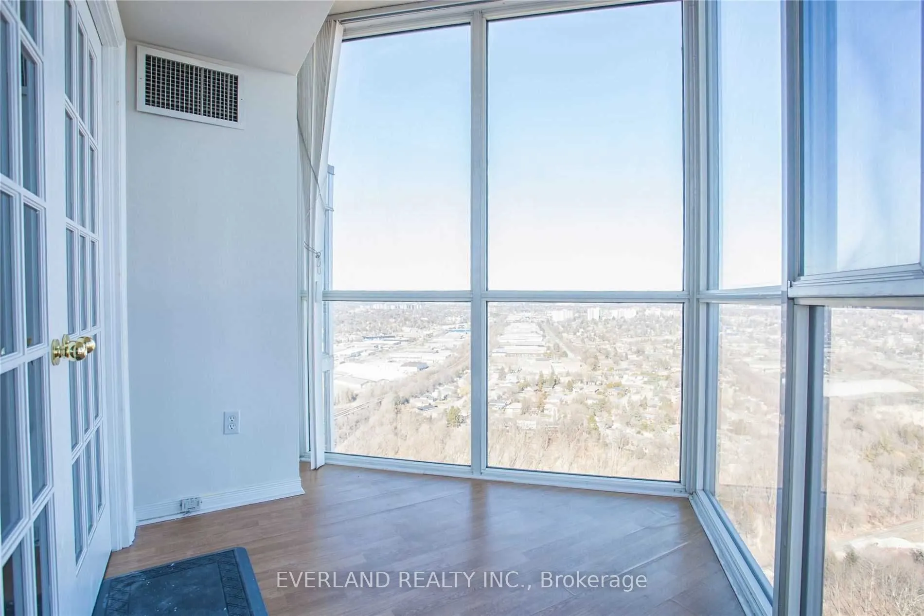 5 Concorde Place, #3711