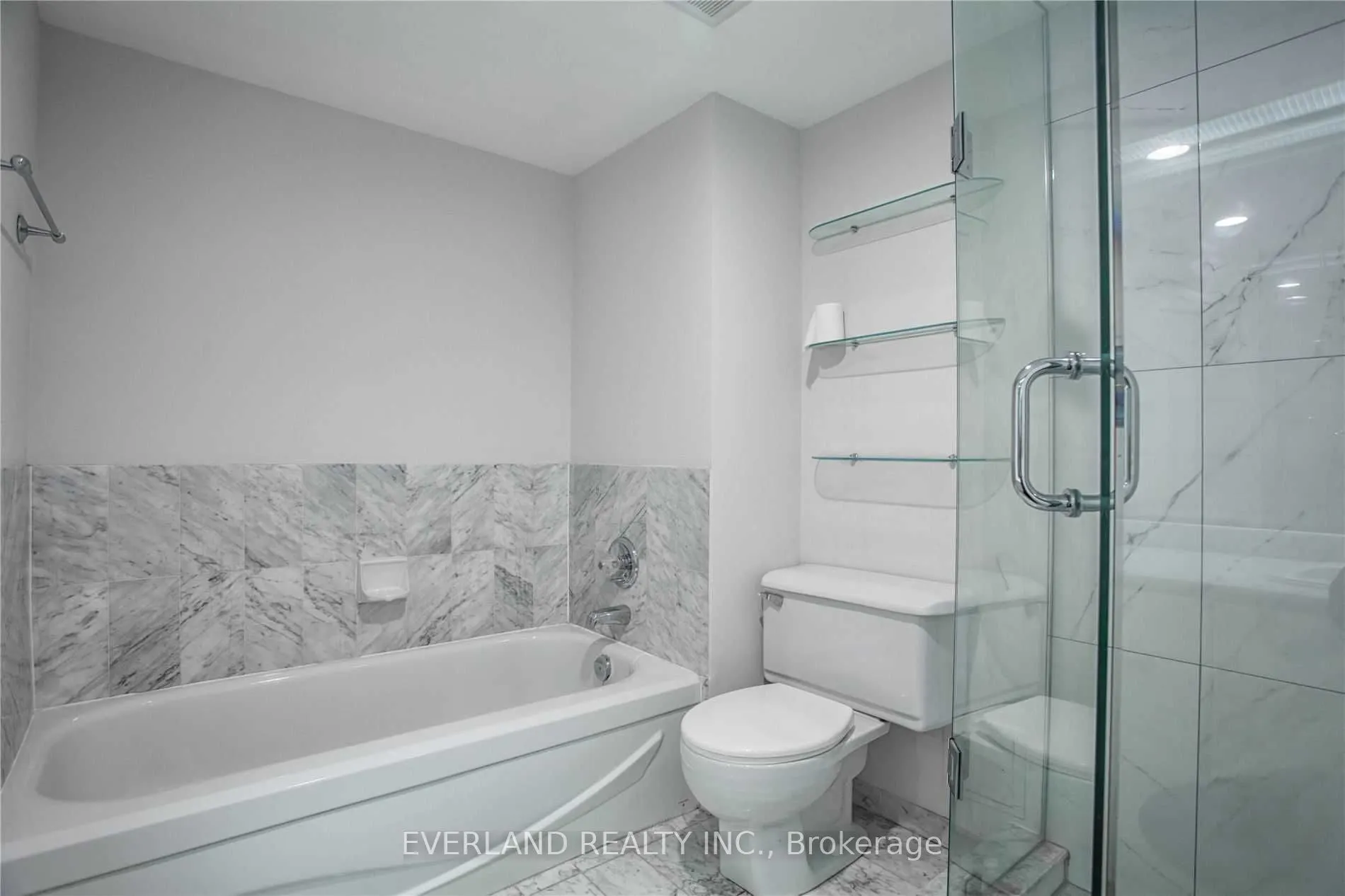 5 Concorde Place, #3711