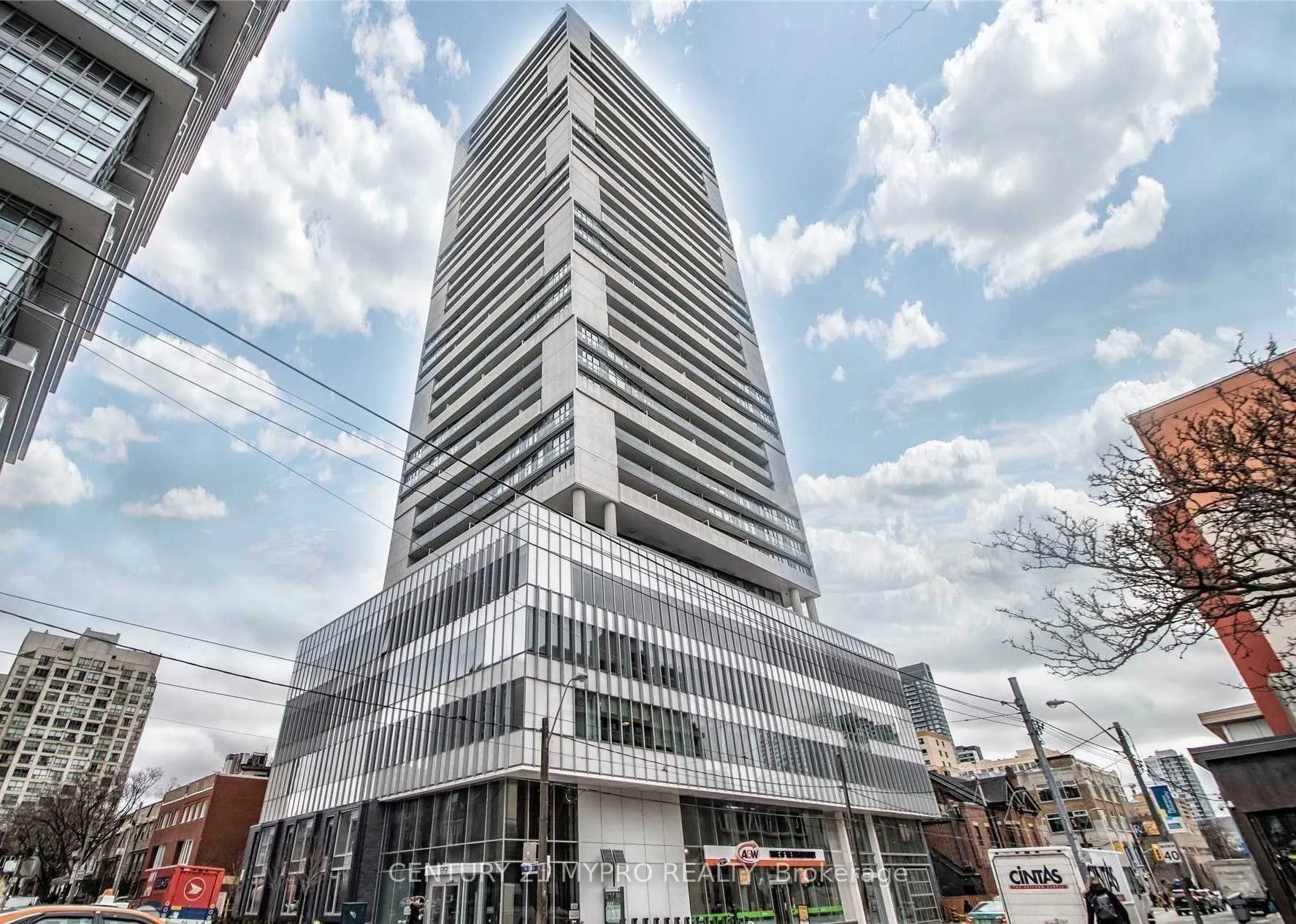 89 Mcgill Street, #2906