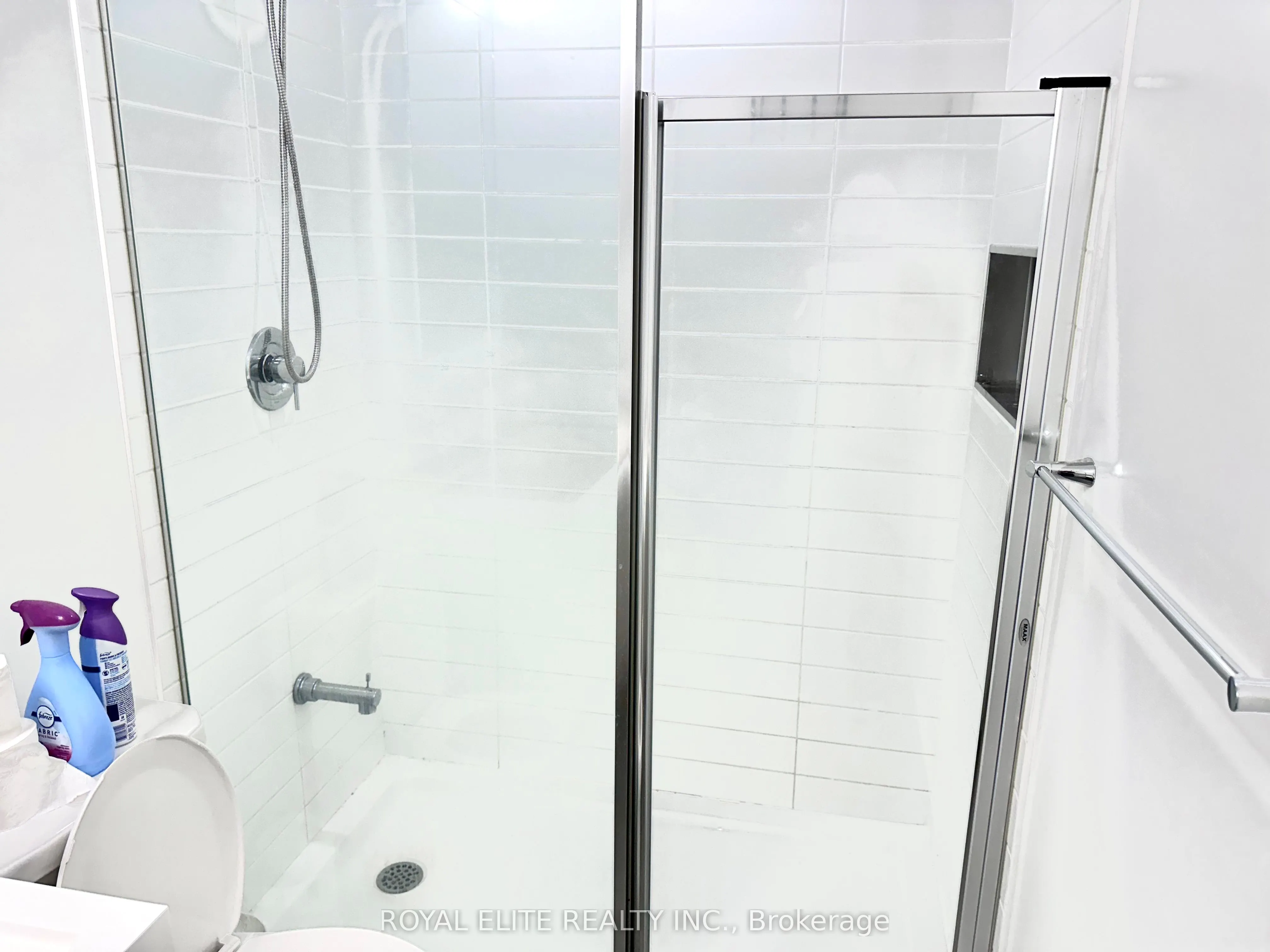 20 Tubman Avenue, #101