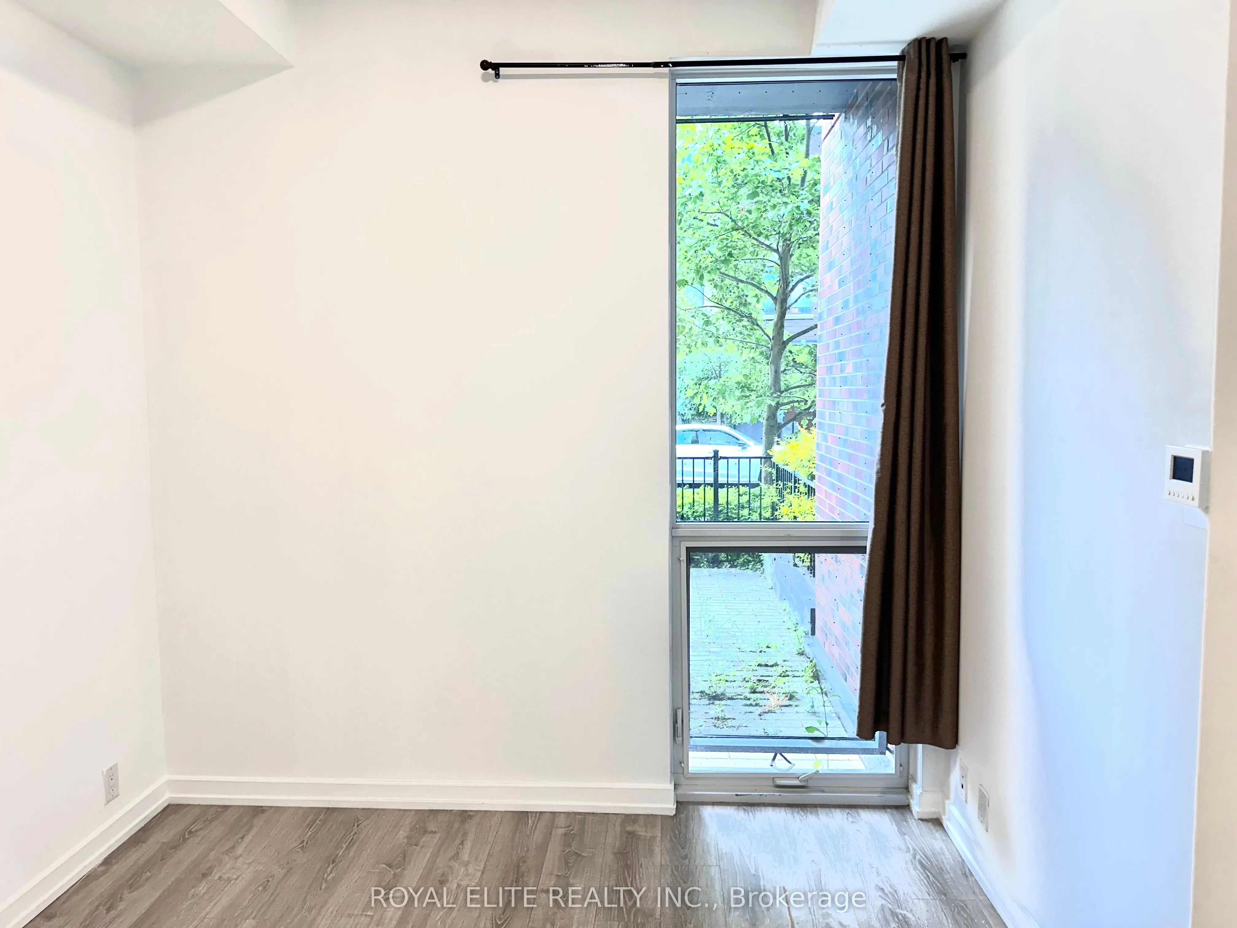 20 Tubman Avenue, #101