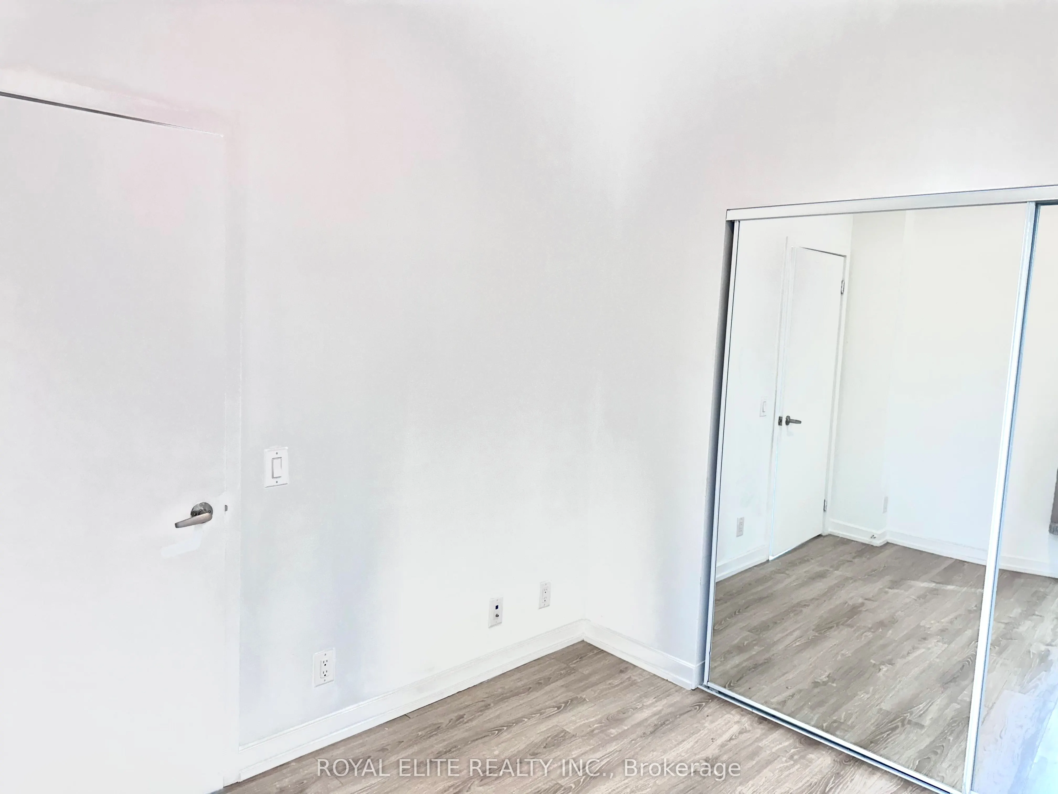20 Tubman Avenue, #101