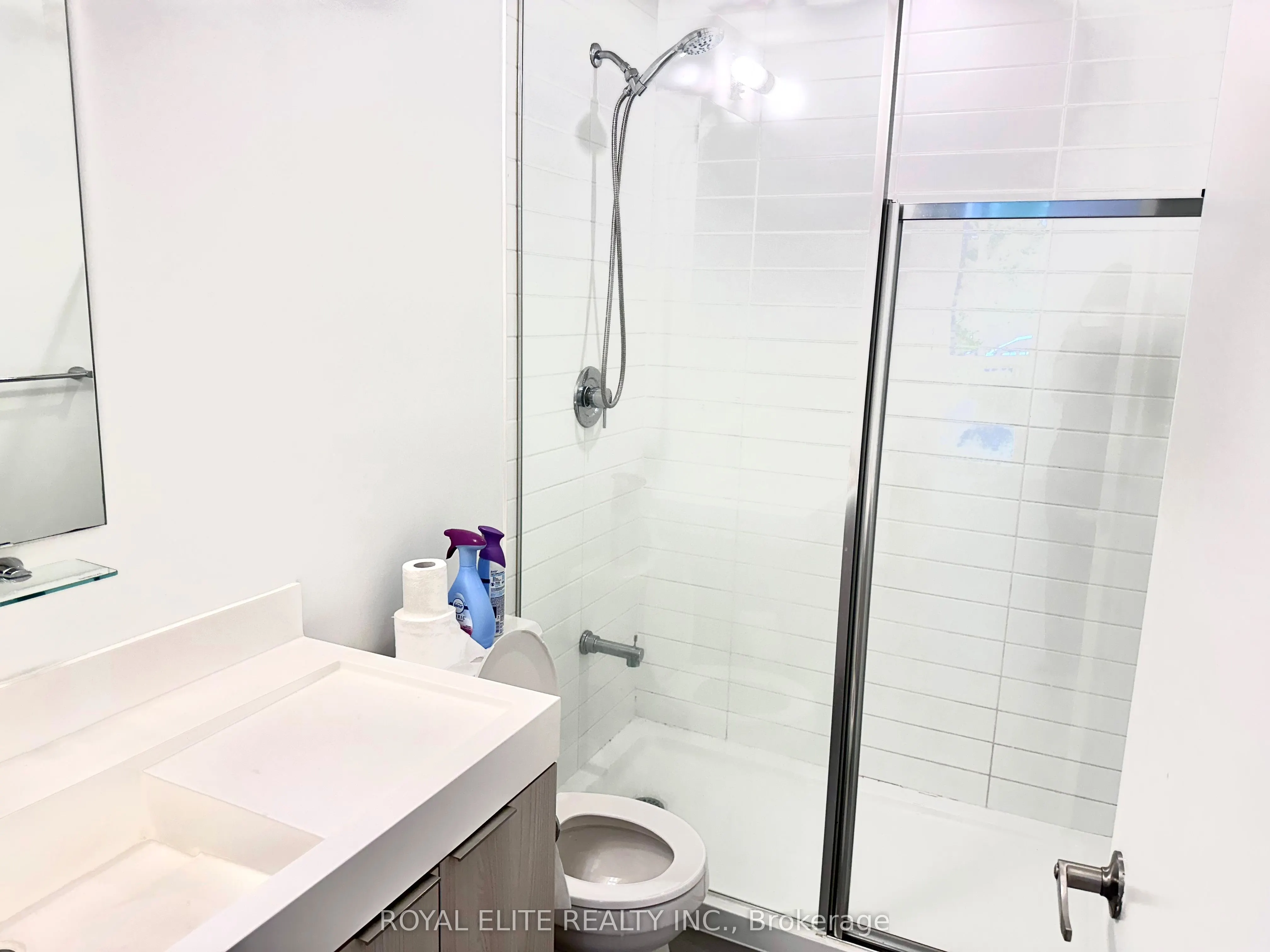 20 Tubman Avenue, #101