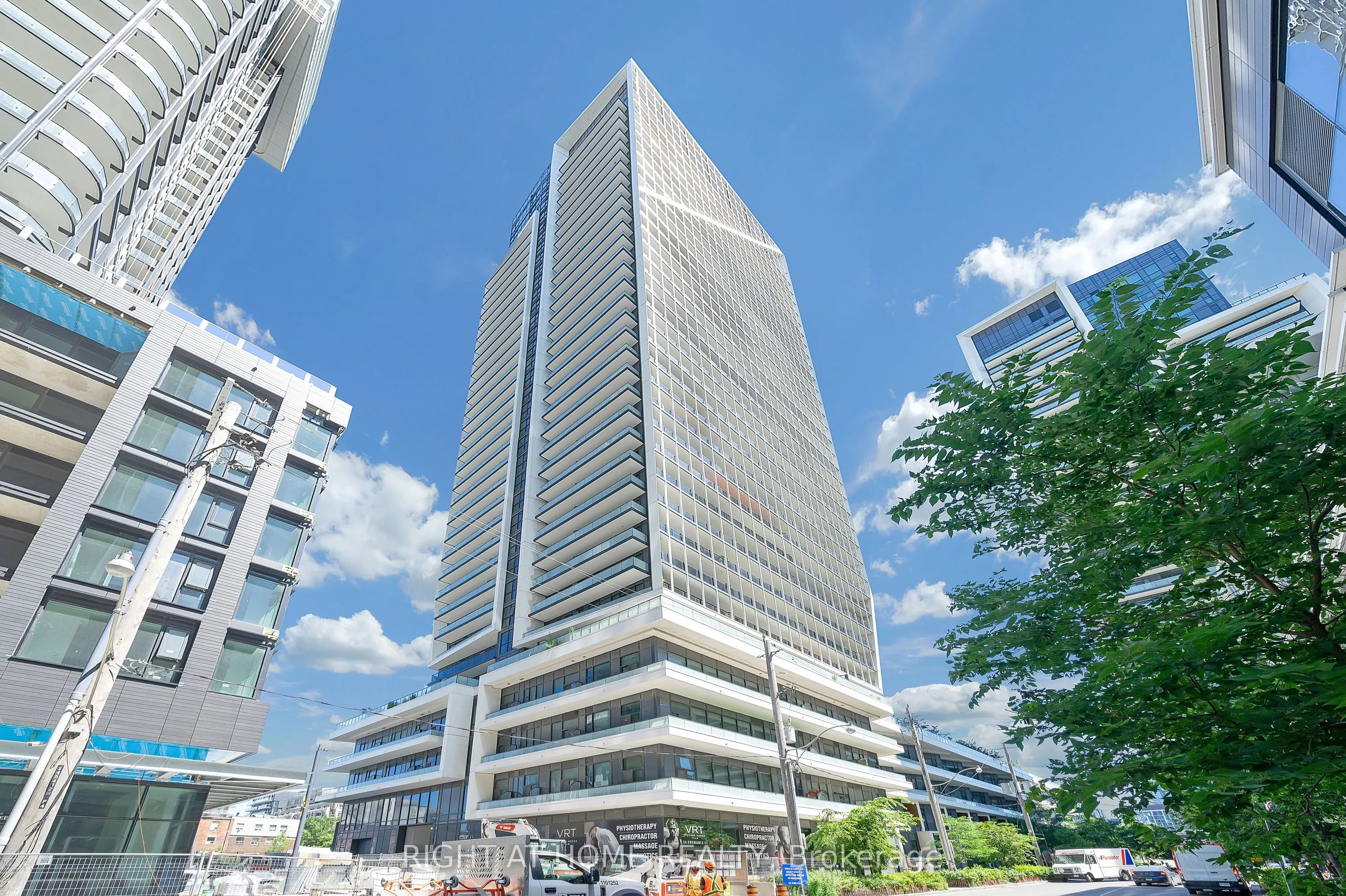 50 Ordnance Street, #3307