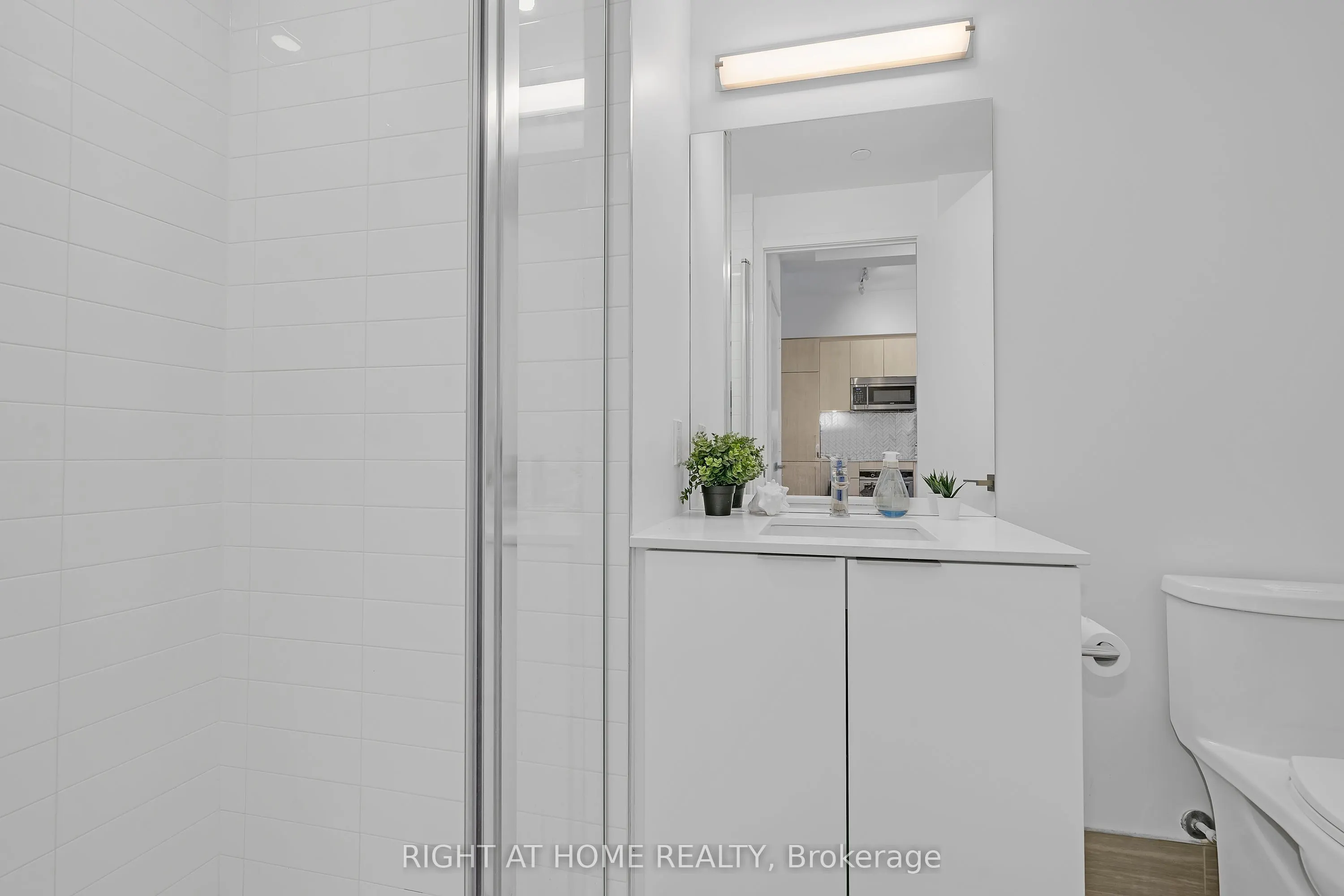 50 Ordnance Street, #3307