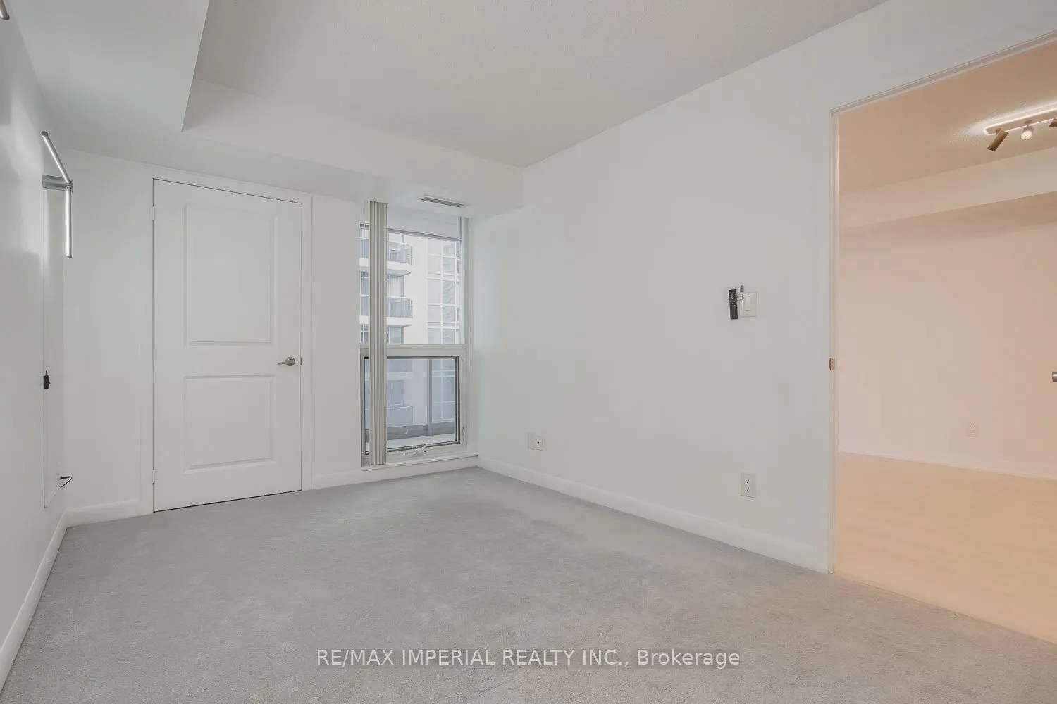 5793 Yonge Street, #2006