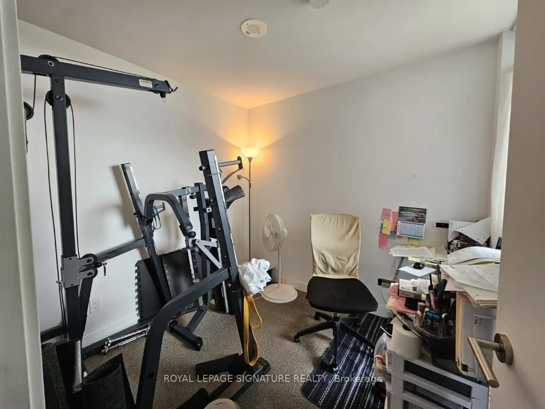 120 Varna Drive, #617
