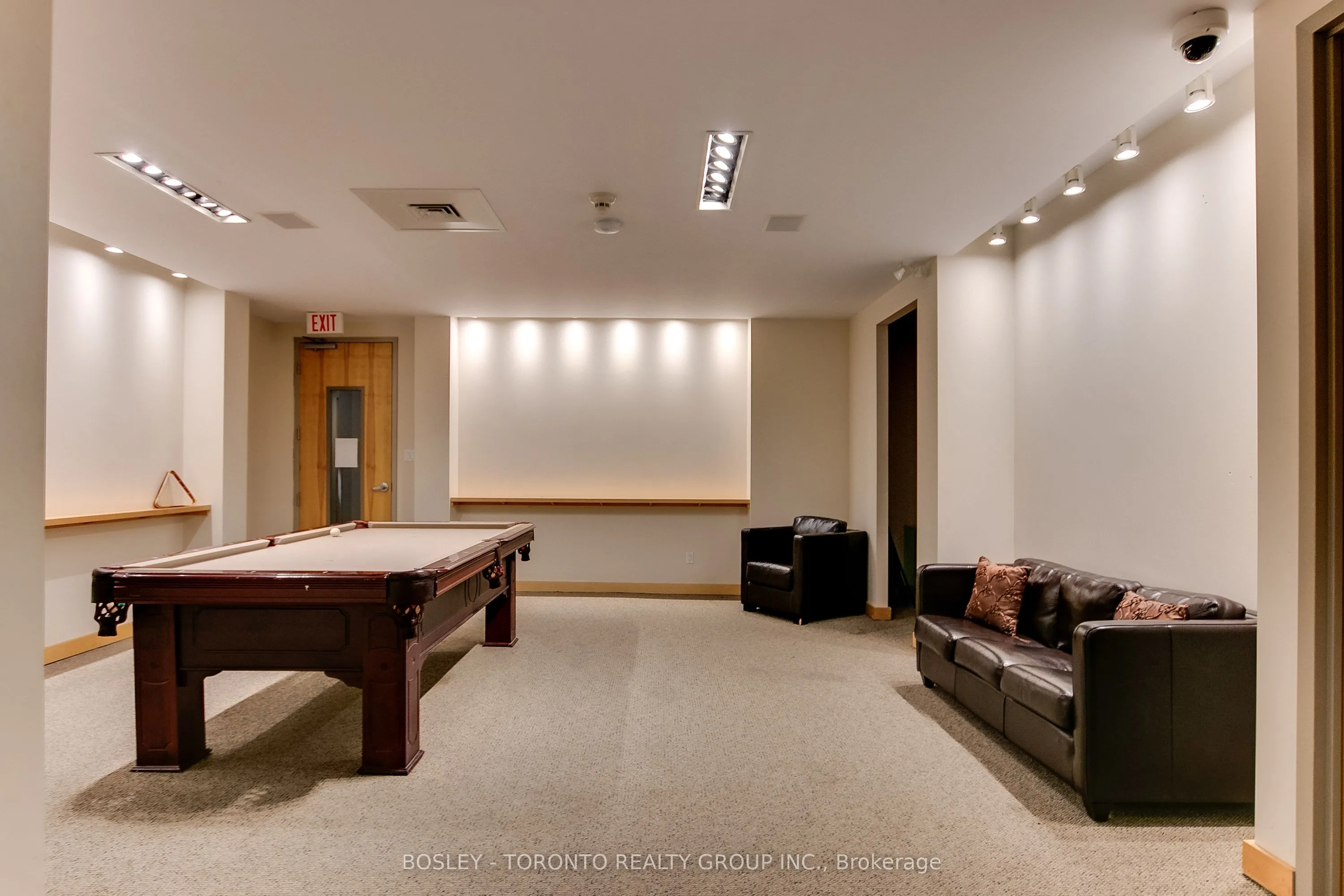 562 Eglinton Avenue E, #309
