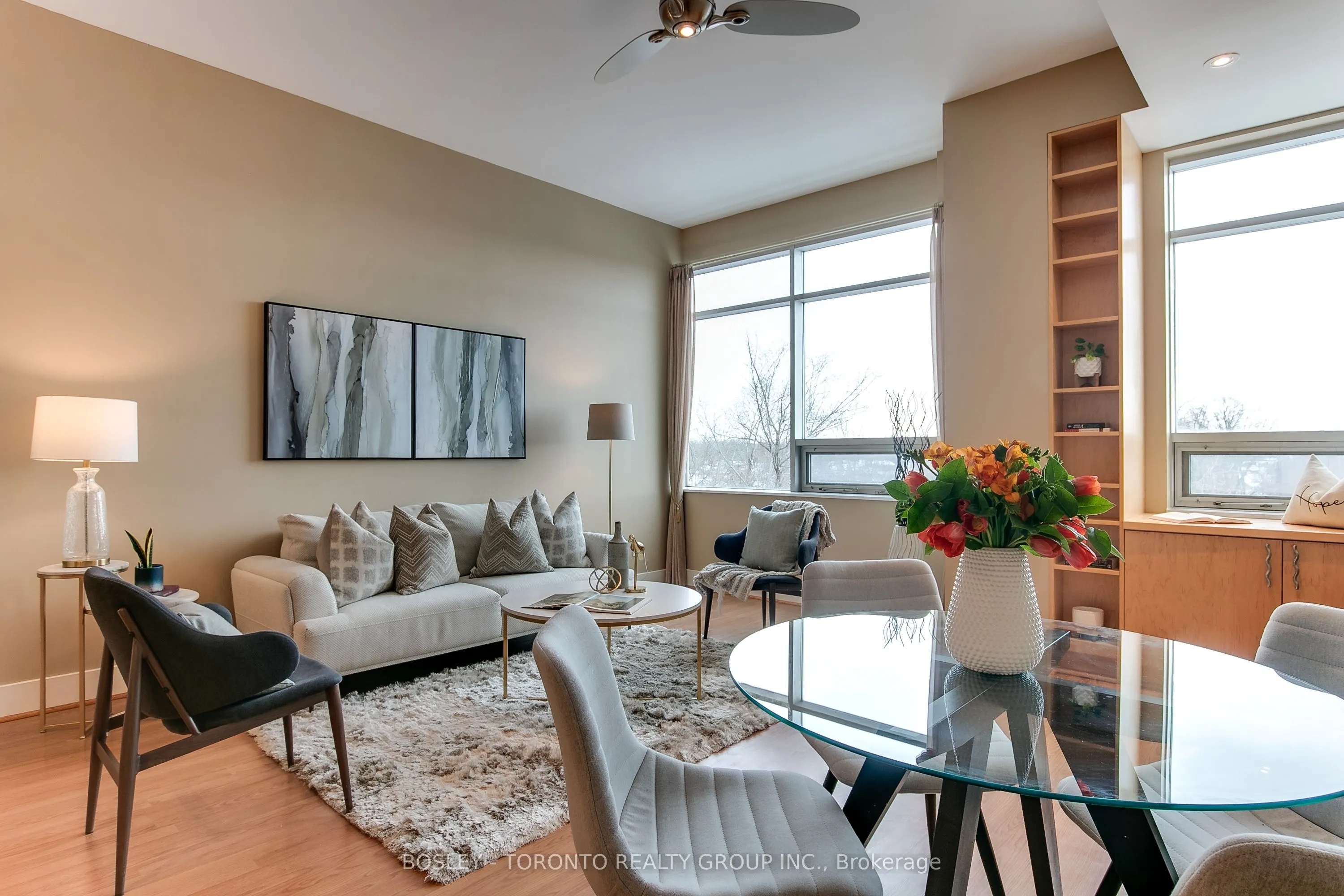 562 Eglinton Avenue E, #309