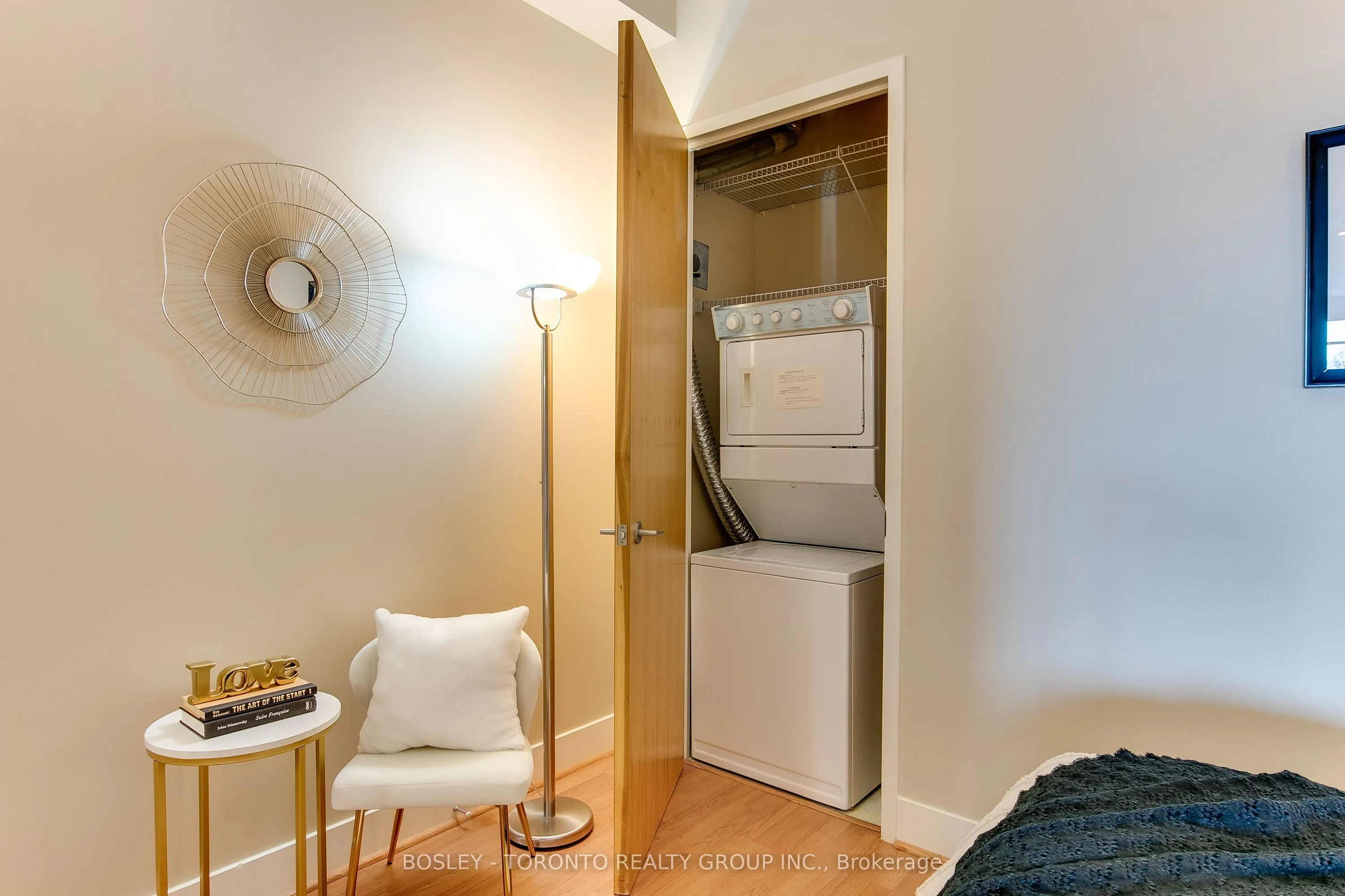 562 Eglinton Avenue E, #309