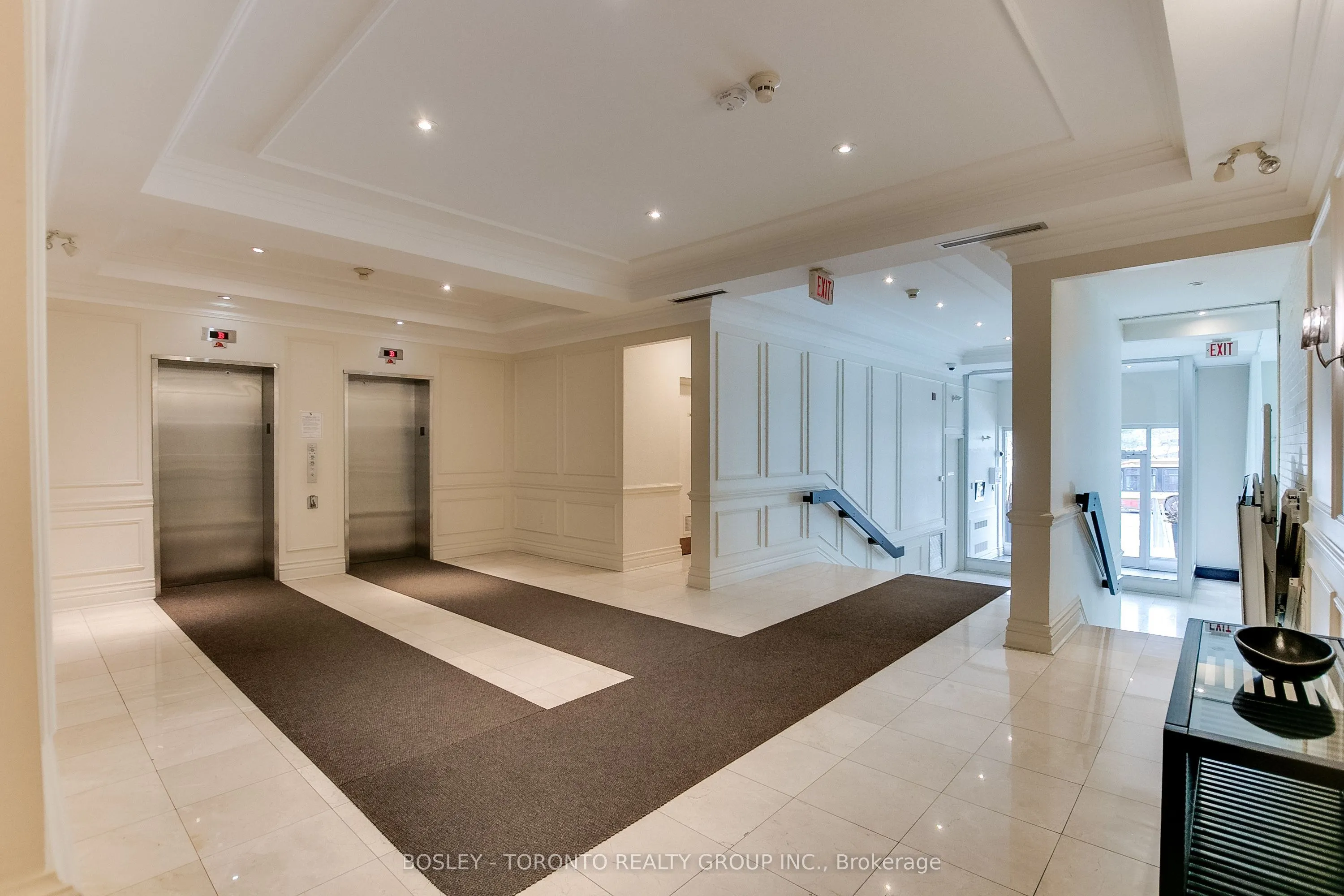 562 Eglinton Avenue E, #309