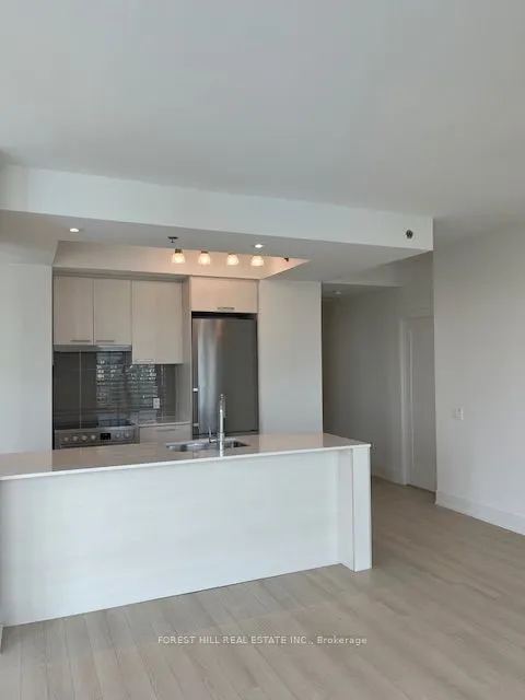 310 Tweedsmuir Avenue, #1002
