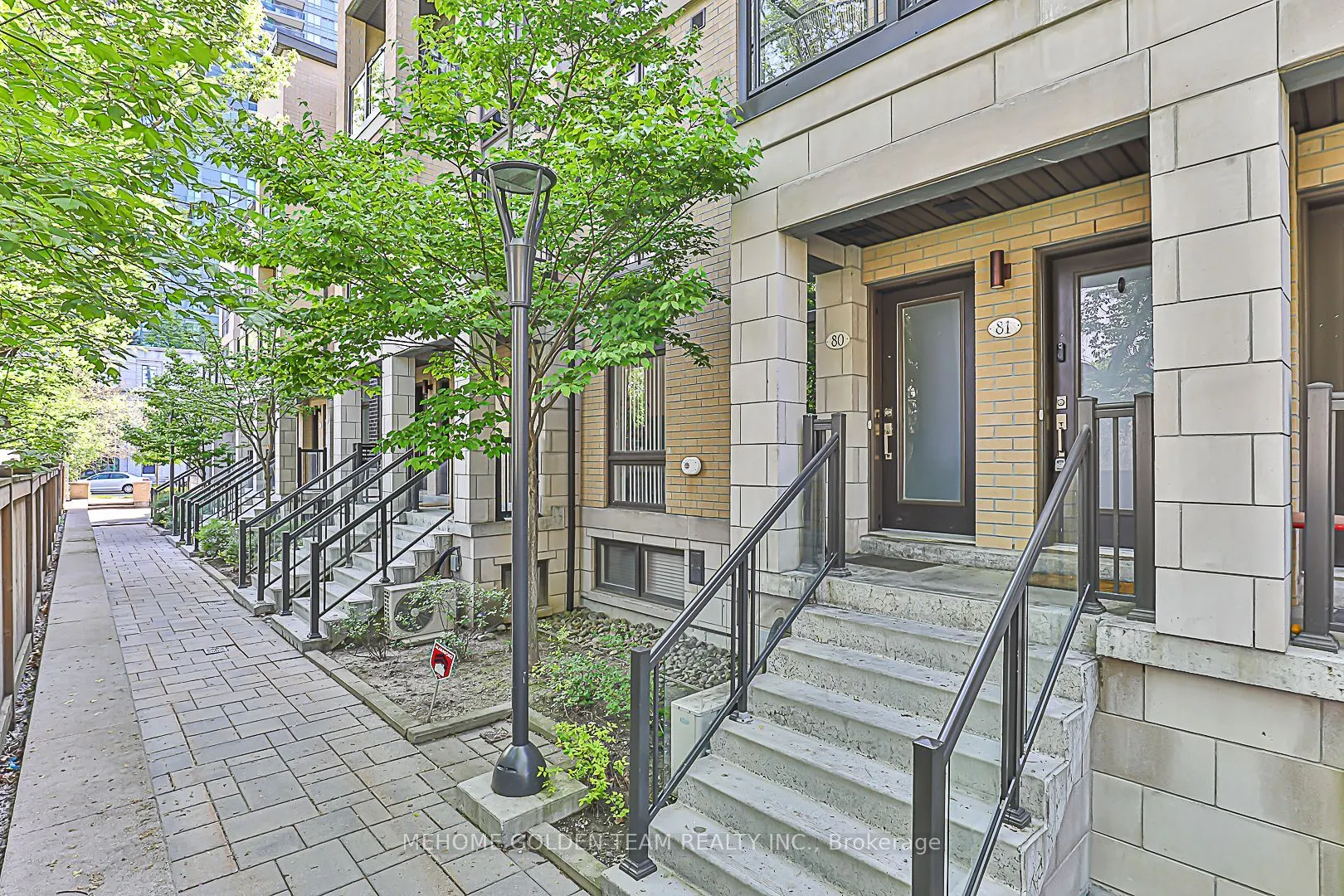23 Eldora Avenue, #81