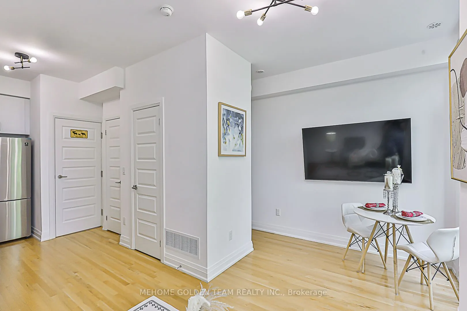 23 Eldora Avenue, #81