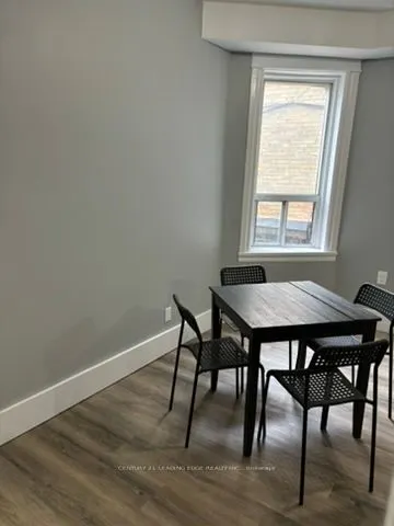 614 COLLEGE Street, #1