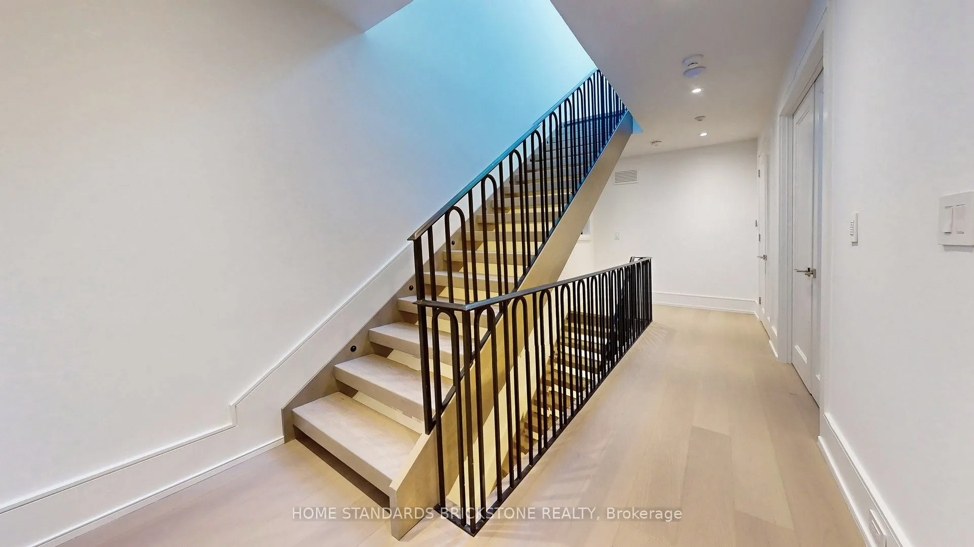 38 Elgin Avenue