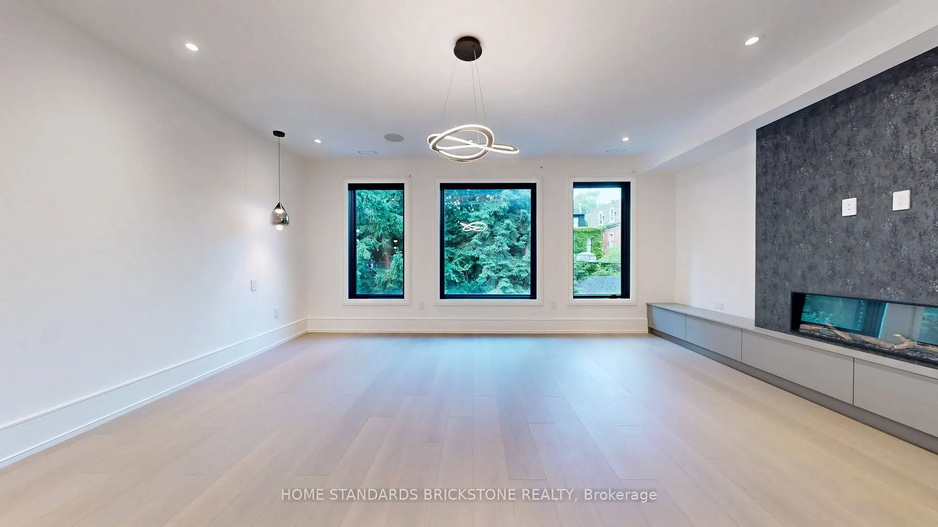 38 Elgin Avenue
