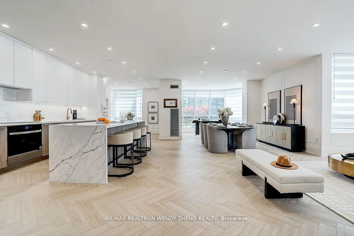 65 SPRING GARDEN Avenue, #102