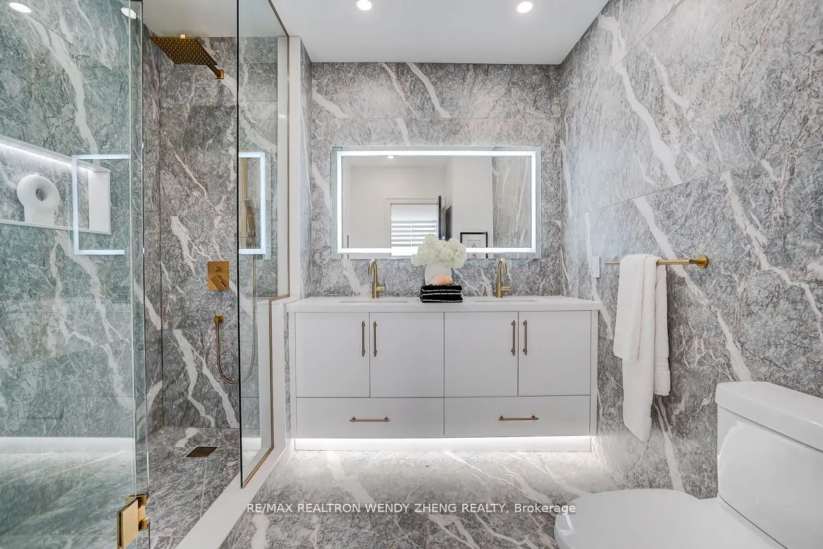 65 SPRING GARDEN Avenue, #102