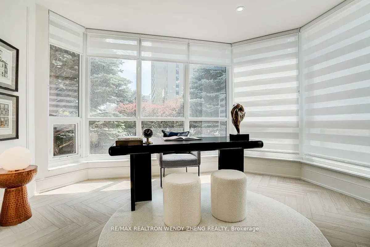 65 SPRING GARDEN Avenue, #102