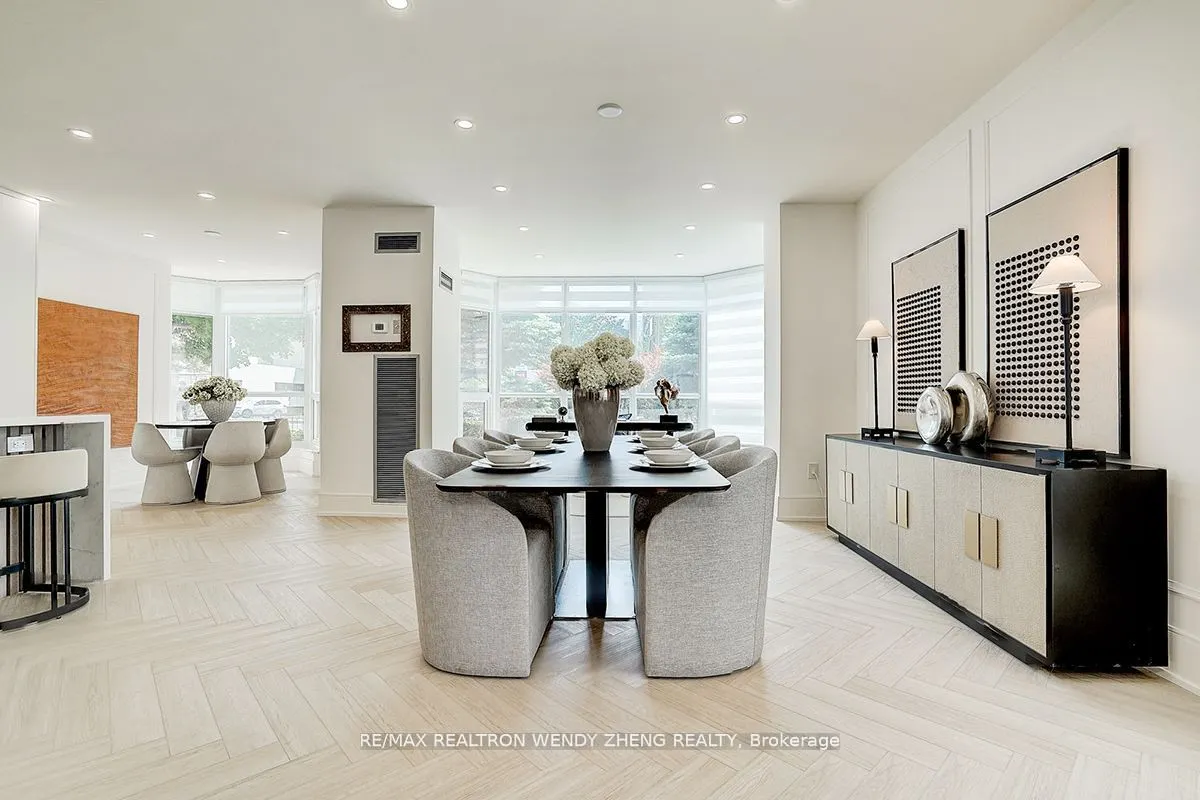 65 SPRING GARDEN Avenue, #102