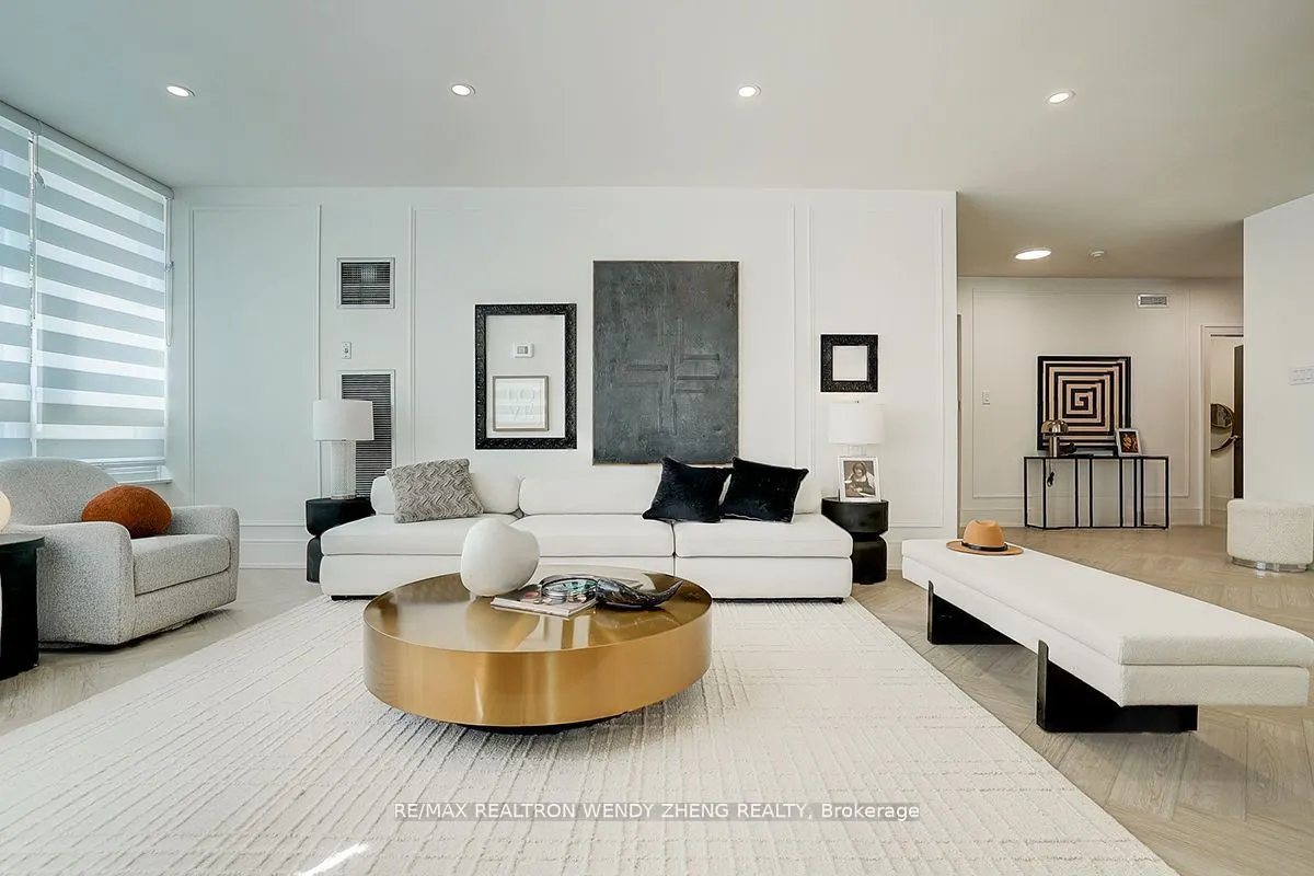65 SPRING GARDEN Avenue, #102