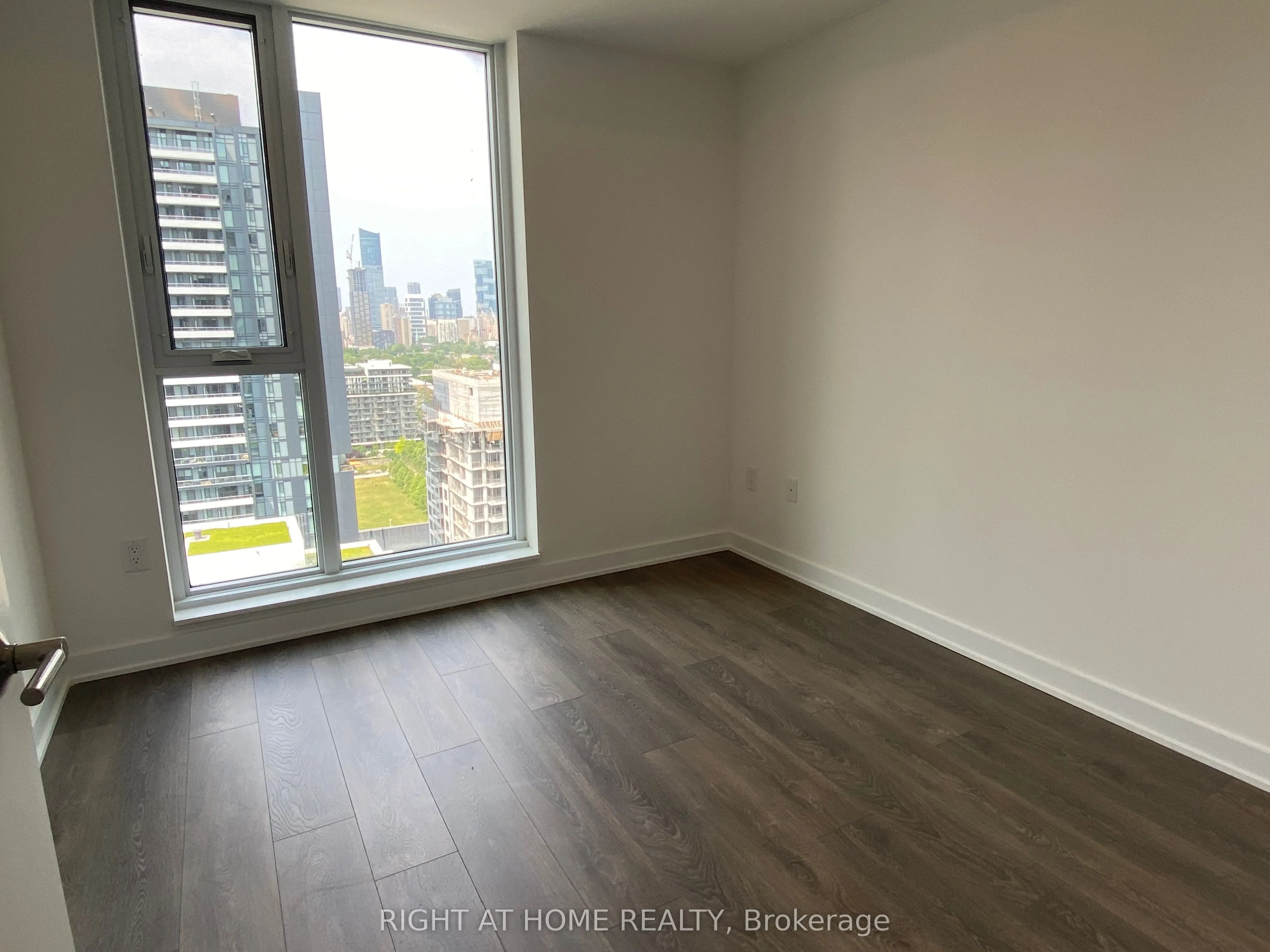 130 River Street, #2107