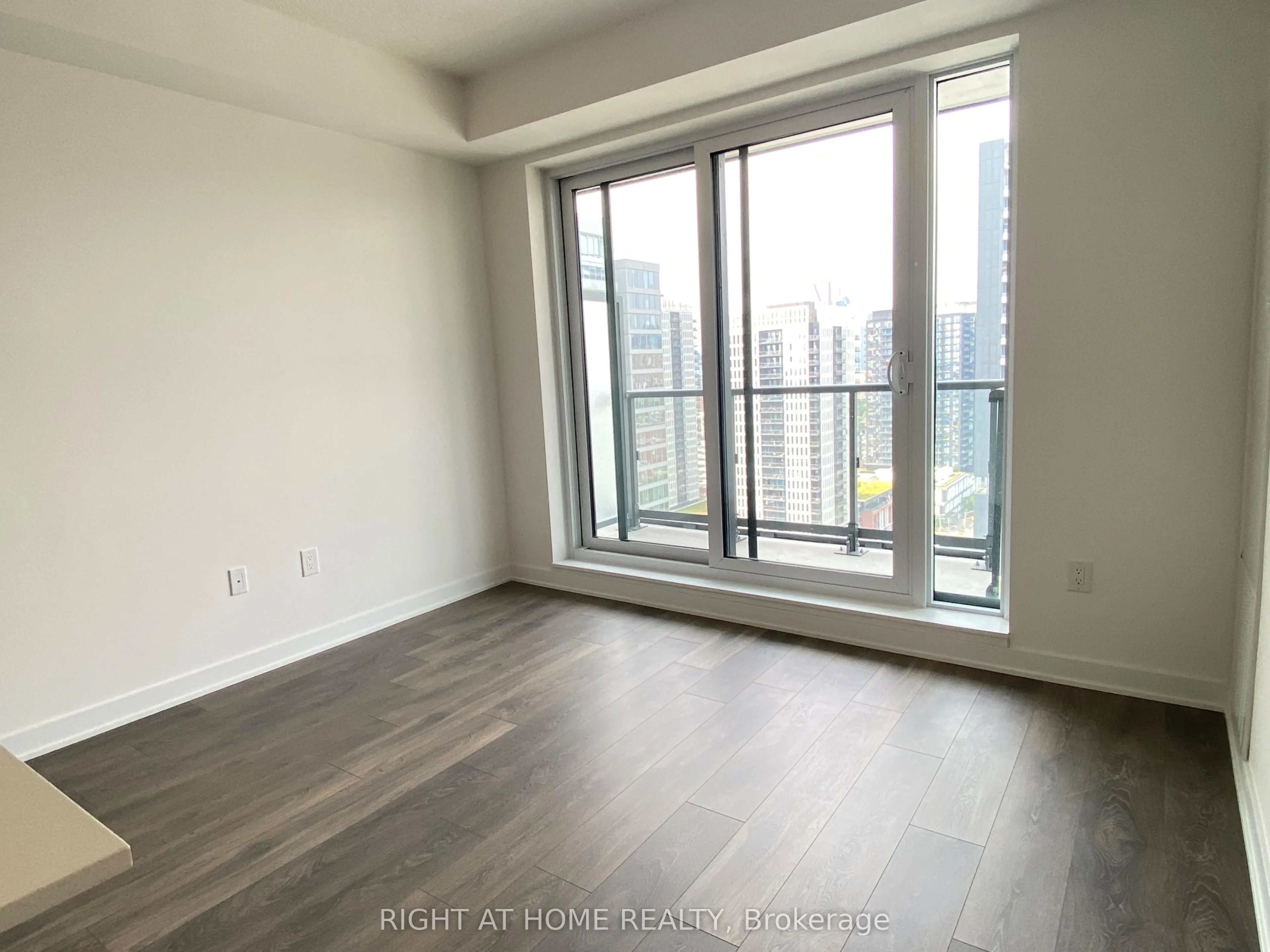 130 River Street, #2107