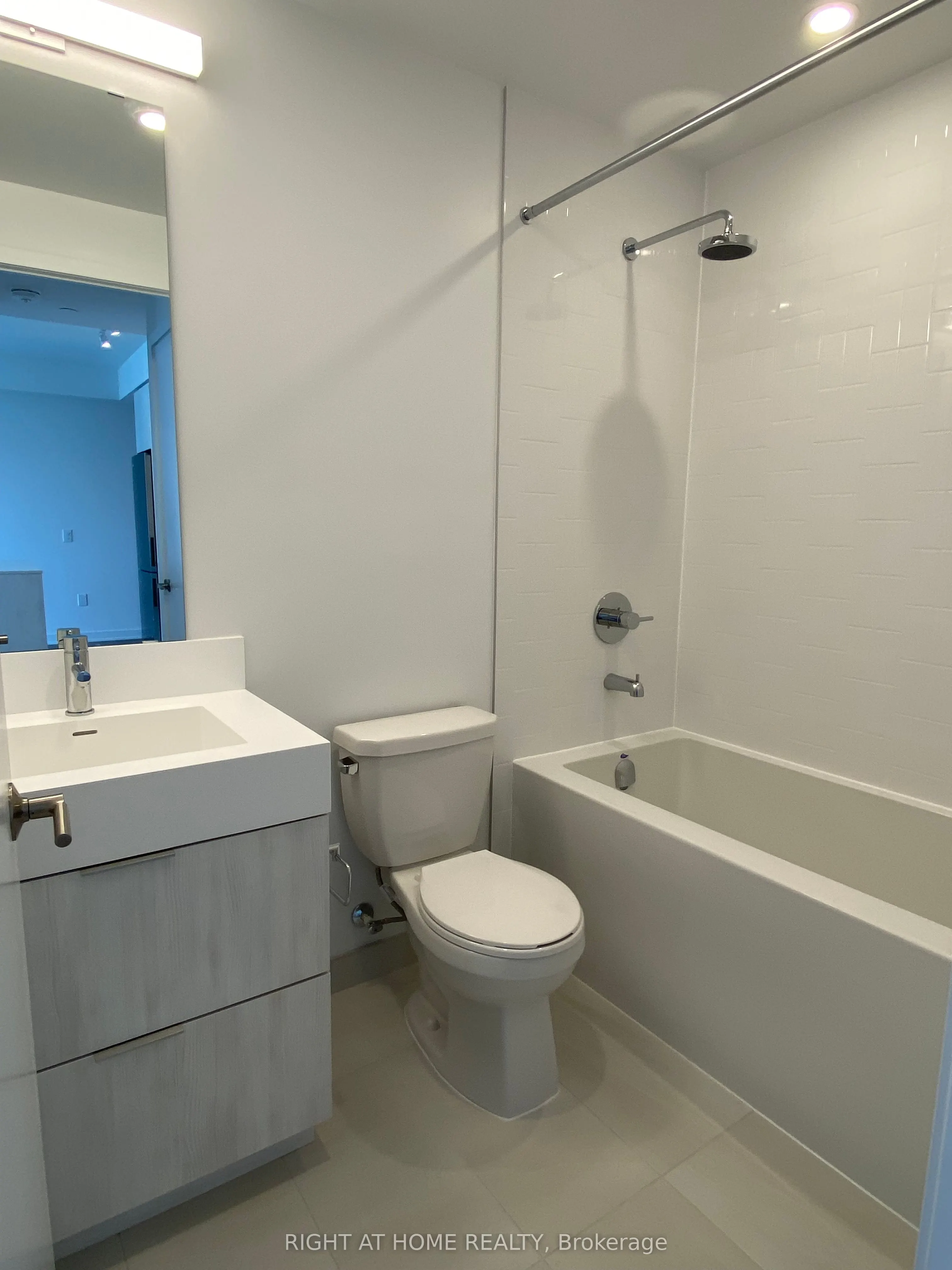 130 River Street, #2107