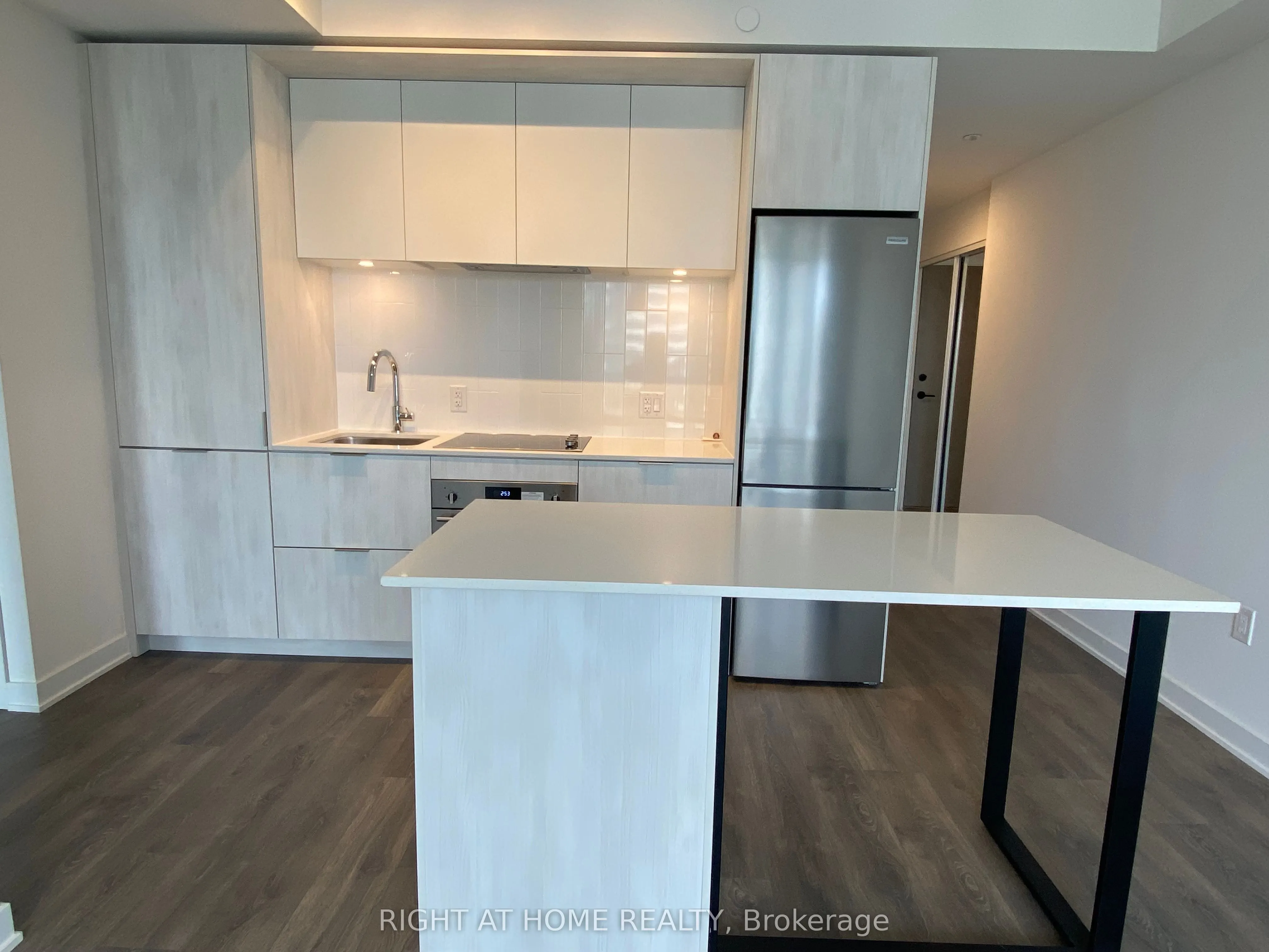 130 River Street, #2107