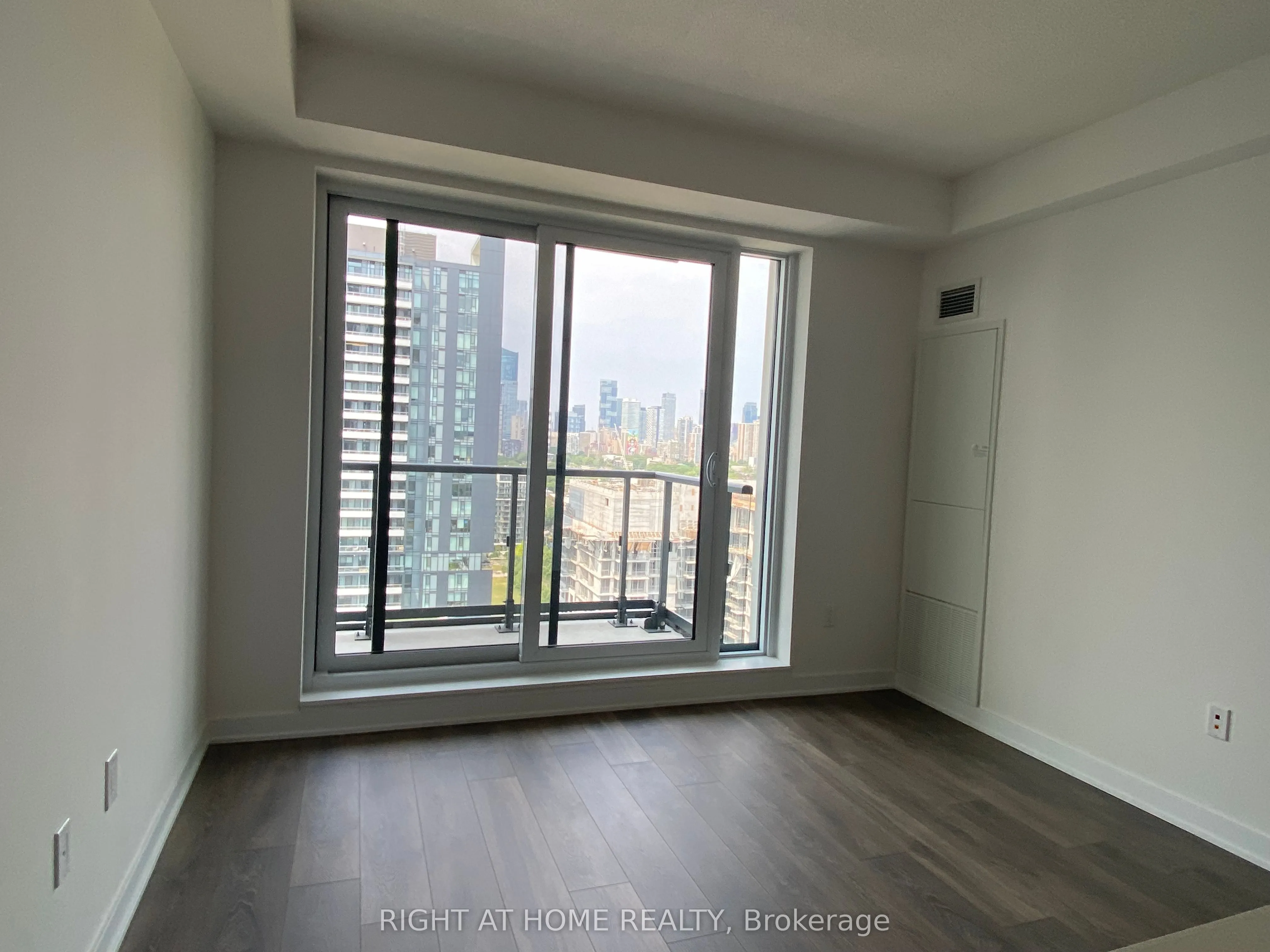 130 River Street, #2107