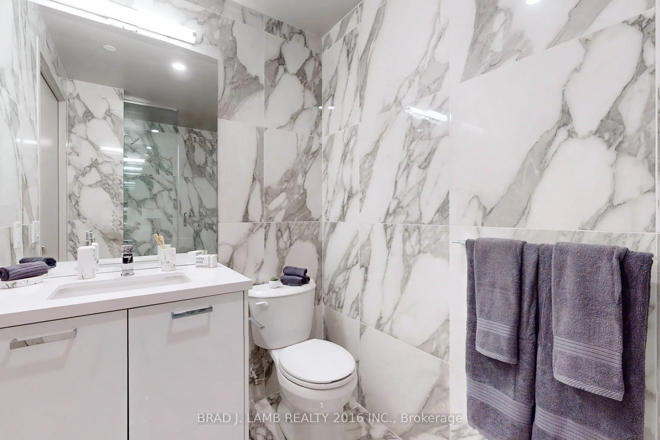 195 McCaul Street, #1014