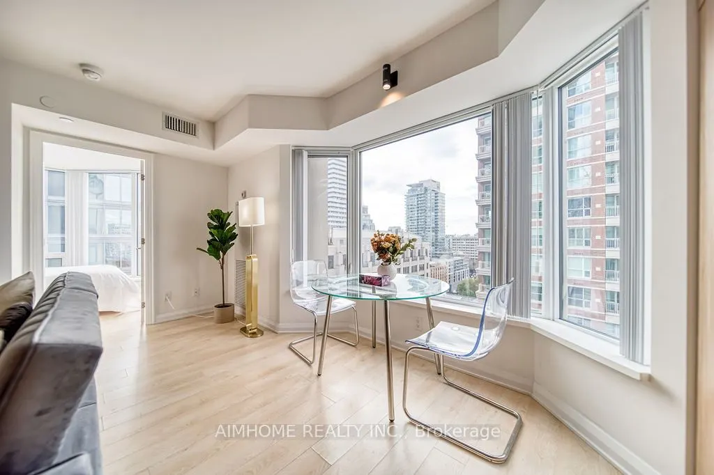 155 Yorkville Avenue, #1714